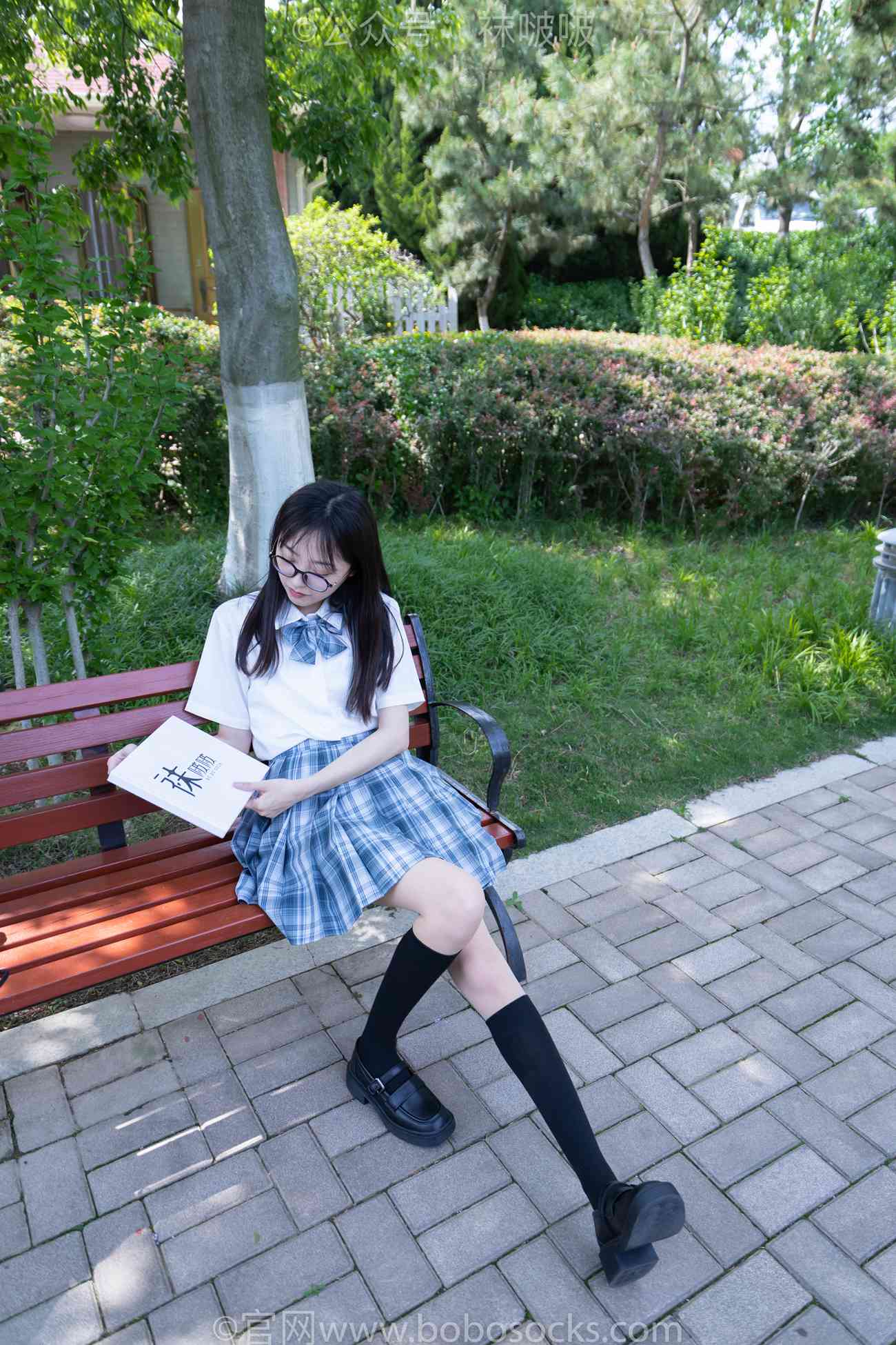 图片[16]-[BoBoSocks袜啵啵]NO.007 稚予-JK制服、皮鞋、黑色中筒棉袜、肉丝[143P] – 速更版-美库