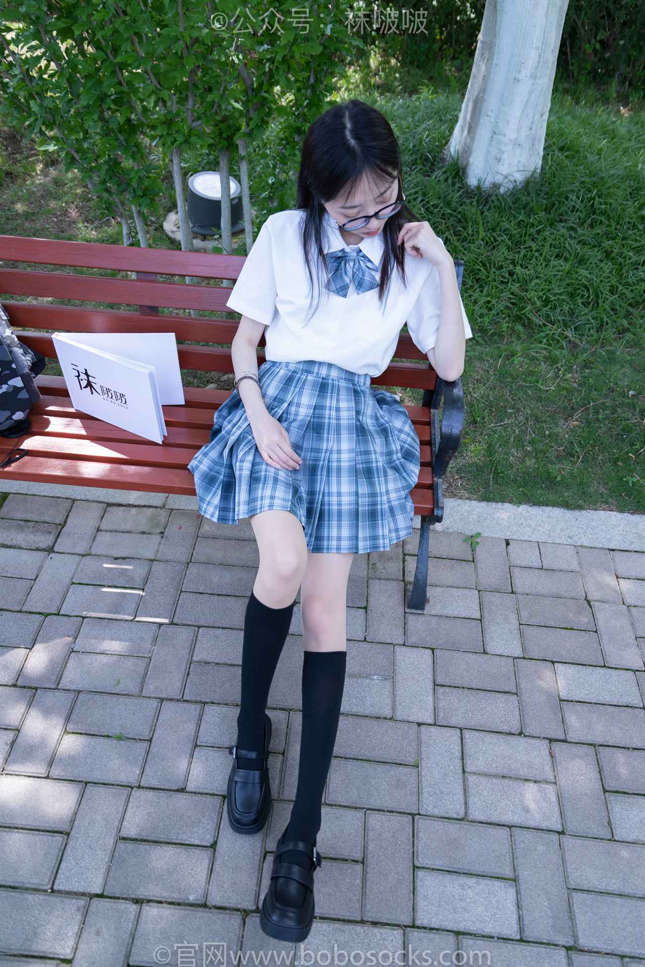 图片[19]-[BoBoSocks袜啵啵]NO.007 稚予-JK制服、皮鞋、黑色中筒棉袜、肉丝[143P] – 速更版-美库