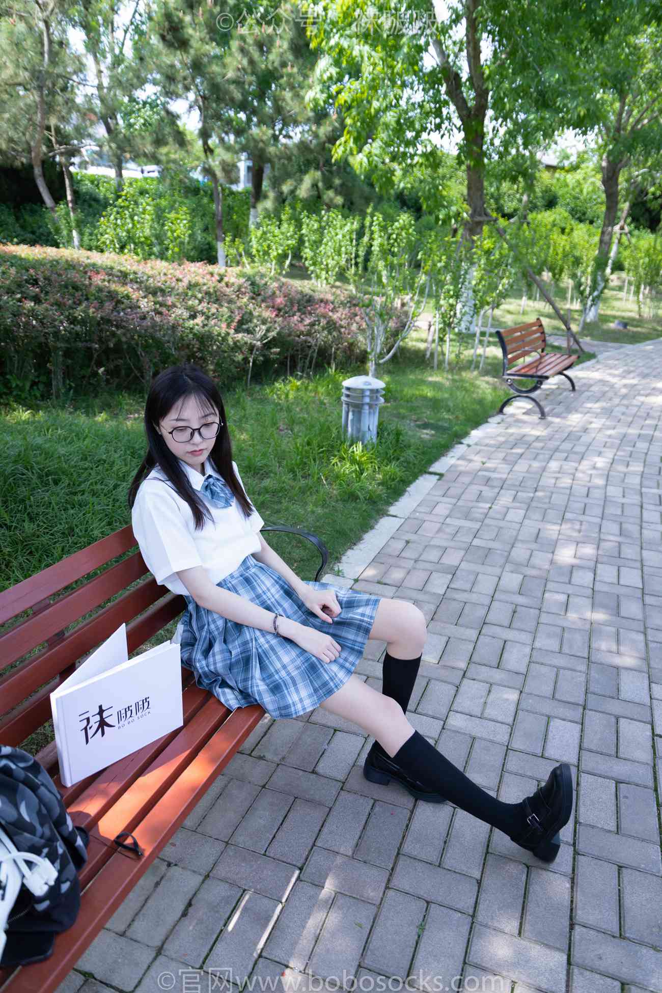 图片[27]-[BoBoSocks袜啵啵]NO.007 稚予-JK制服、皮鞋、黑色中筒棉袜、肉丝[143P] – 速更版-美库