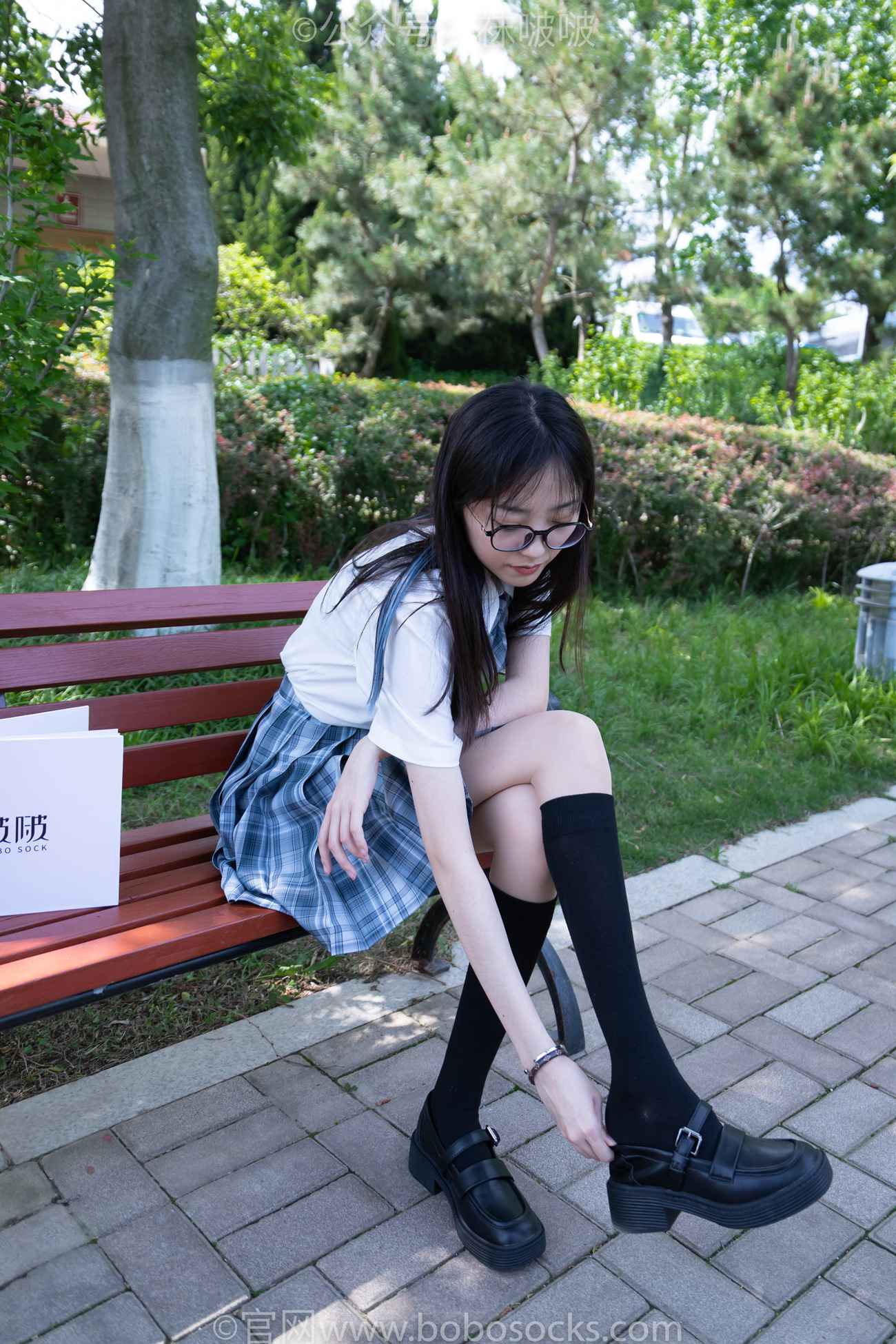 图片[36]-[BoBoSocks袜啵啵]NO.007 稚予-JK制服、皮鞋、黑色中筒棉袜、肉丝[143P] – 速更版-美库