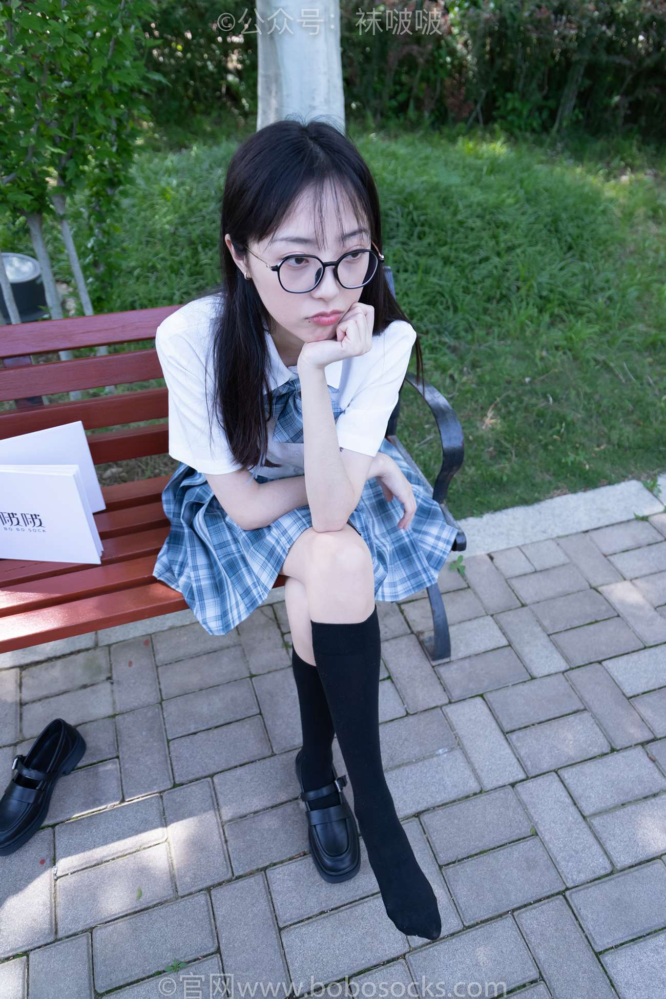 图片[46]-[BoBoSocks袜啵啵]NO.007 稚予-JK制服、皮鞋、黑色中筒棉袜、肉丝[143P] – 速更版-美库