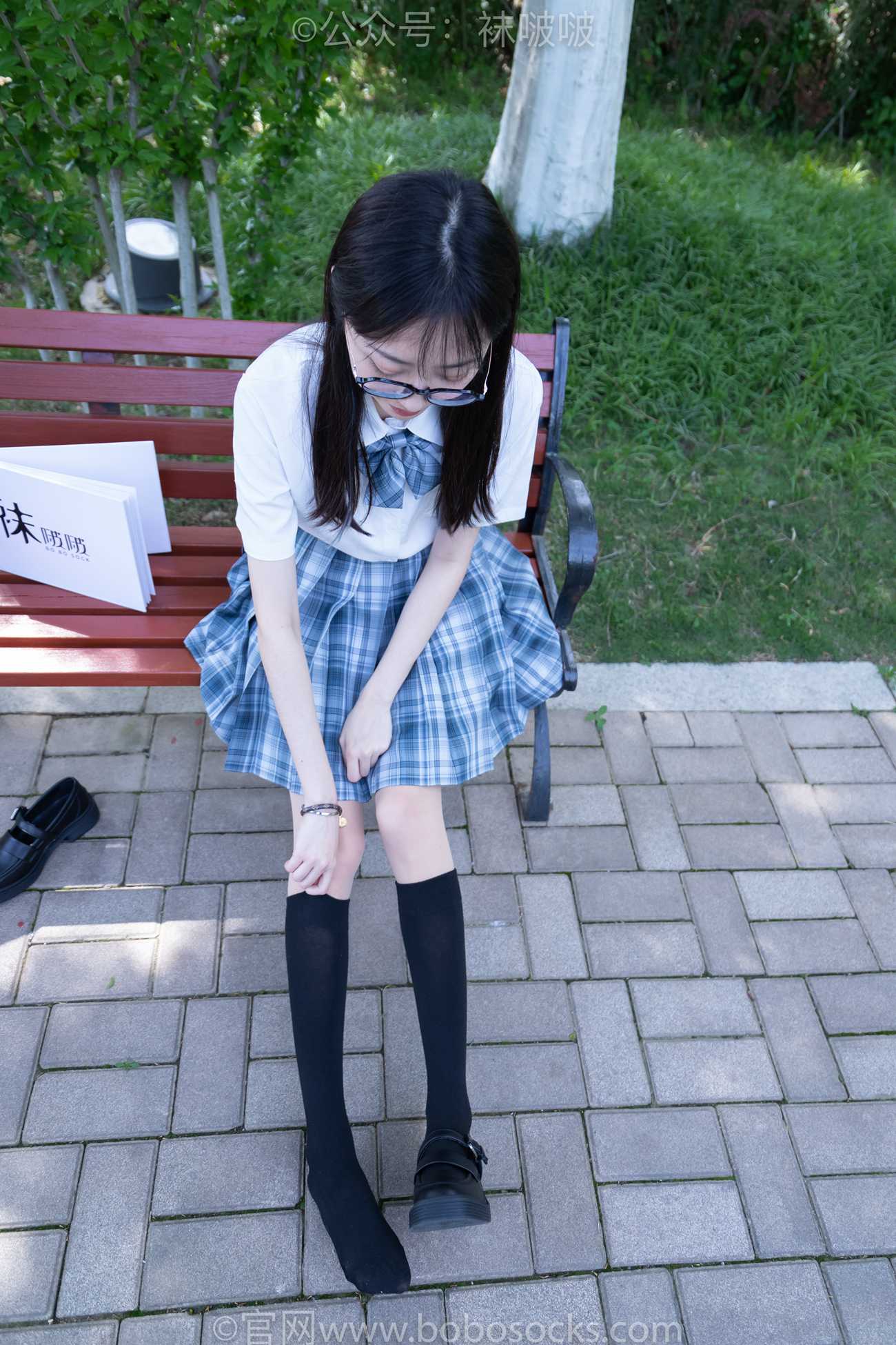 图片[50]-[BoBoSocks袜啵啵]NO.007 稚予-JK制服、皮鞋、黑色中筒棉袜、肉丝[143P] – 速更版-美库