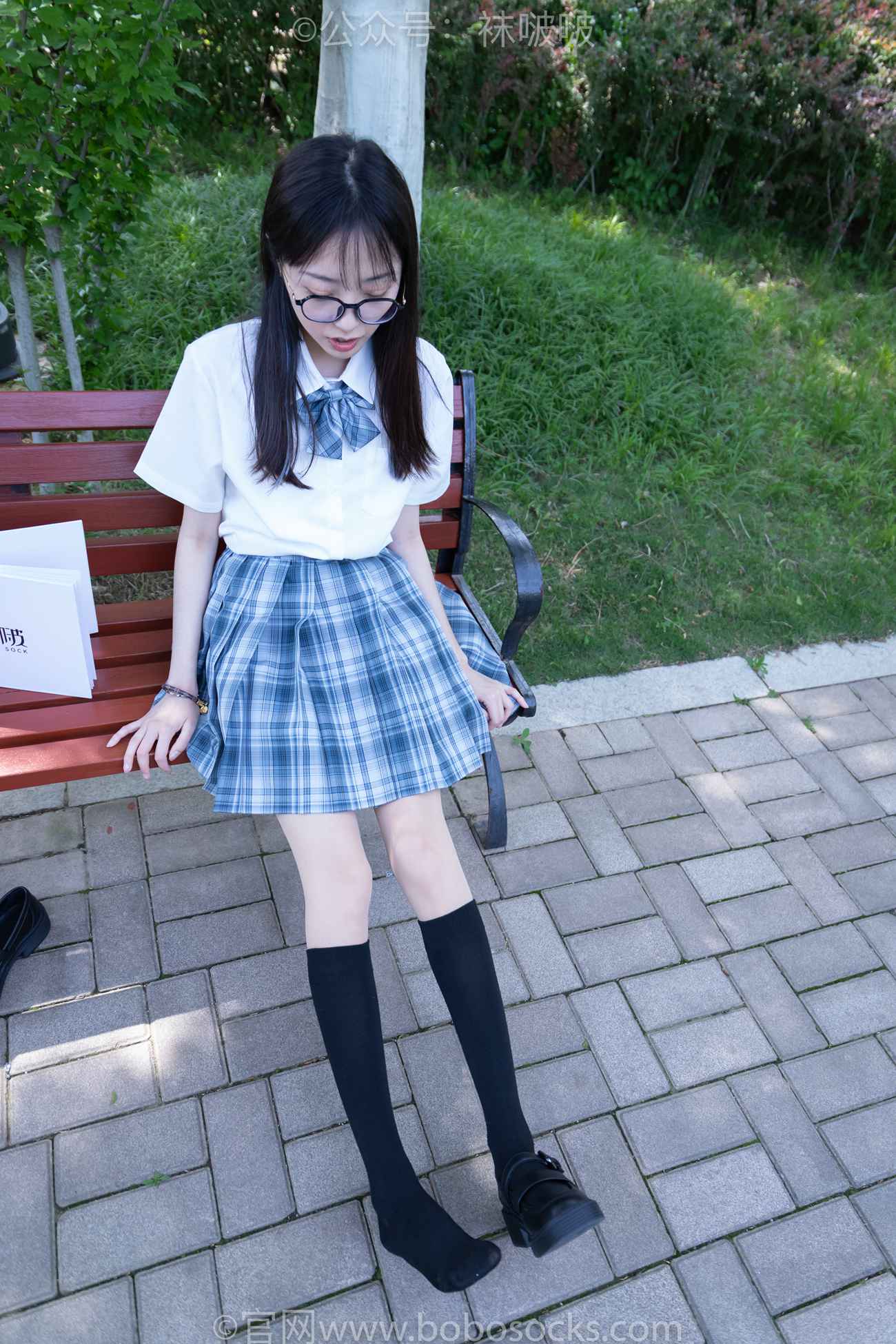 图片[49]-[BoBoSocks袜啵啵]NO.007 稚予-JK制服、皮鞋、黑色中筒棉袜、肉丝[143P] – 速更版-美库