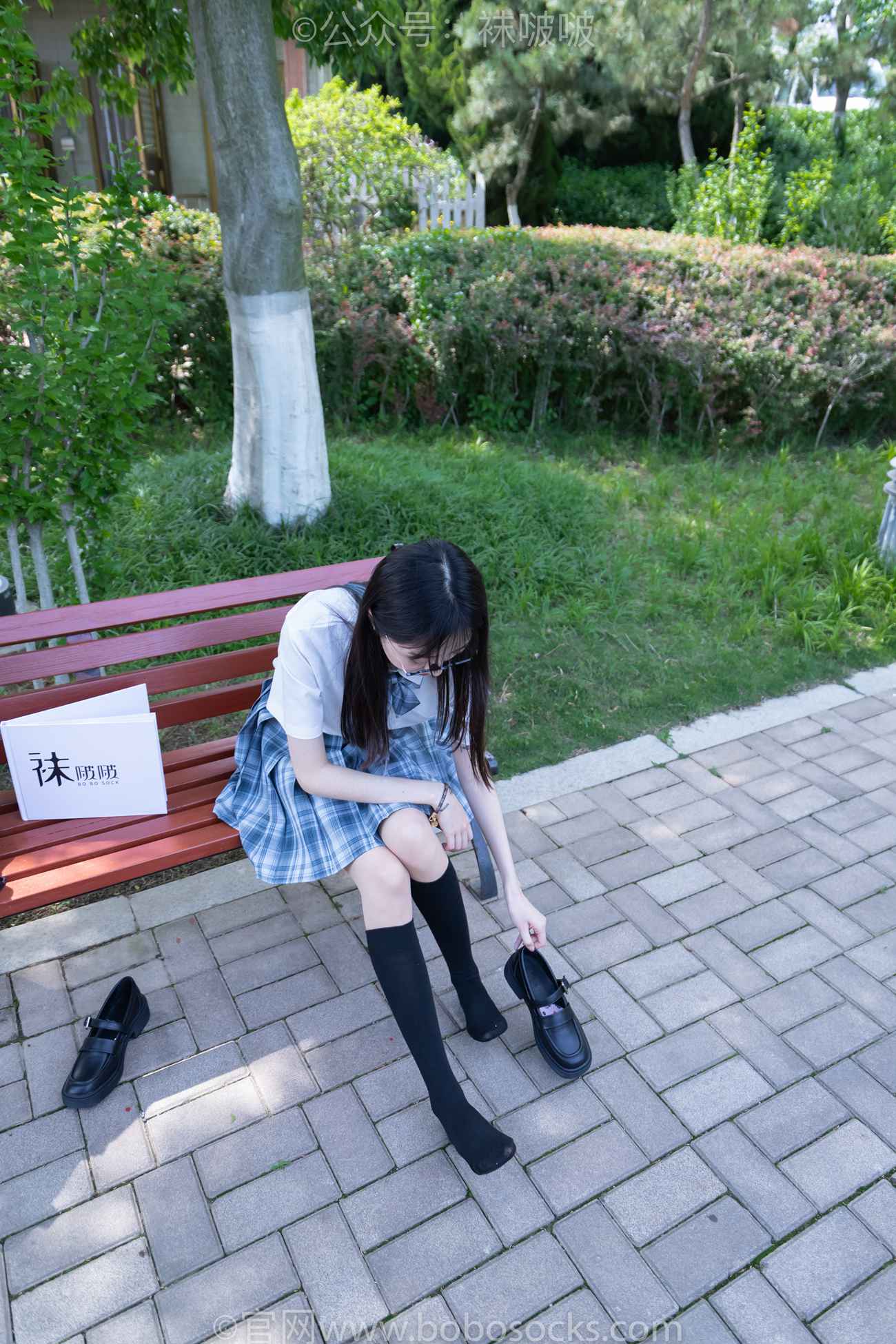 图片[60]-[BoBoSocks袜啵啵]NO.007 稚予-JK制服、皮鞋、黑色中筒棉袜、肉丝[143P] – 速更版-美库