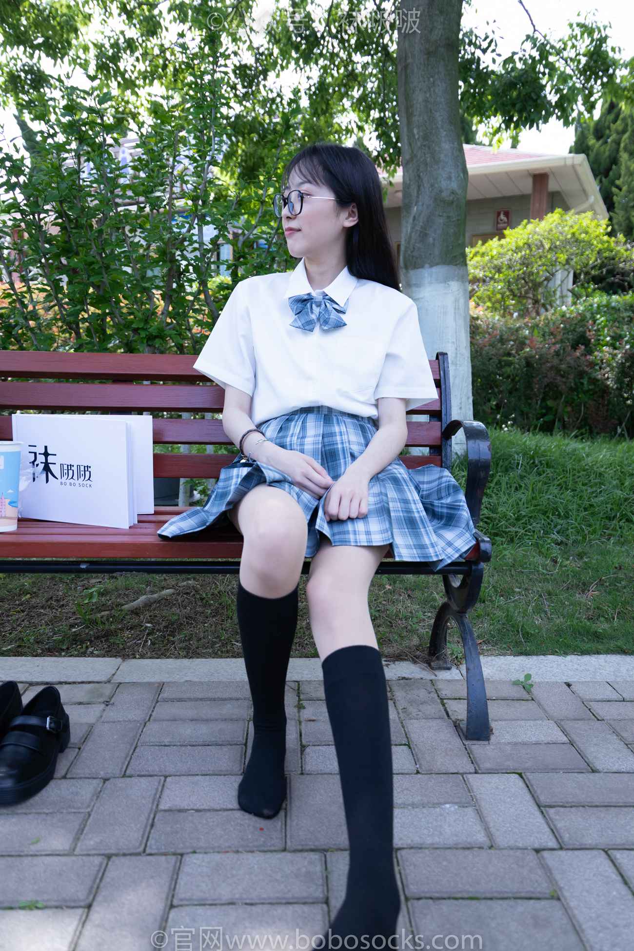 图片[77]-[BoBoSocks袜啵啵]NO.007 稚予-JK制服、皮鞋、黑色中筒棉袜、肉丝[143P] – 速更版-美库