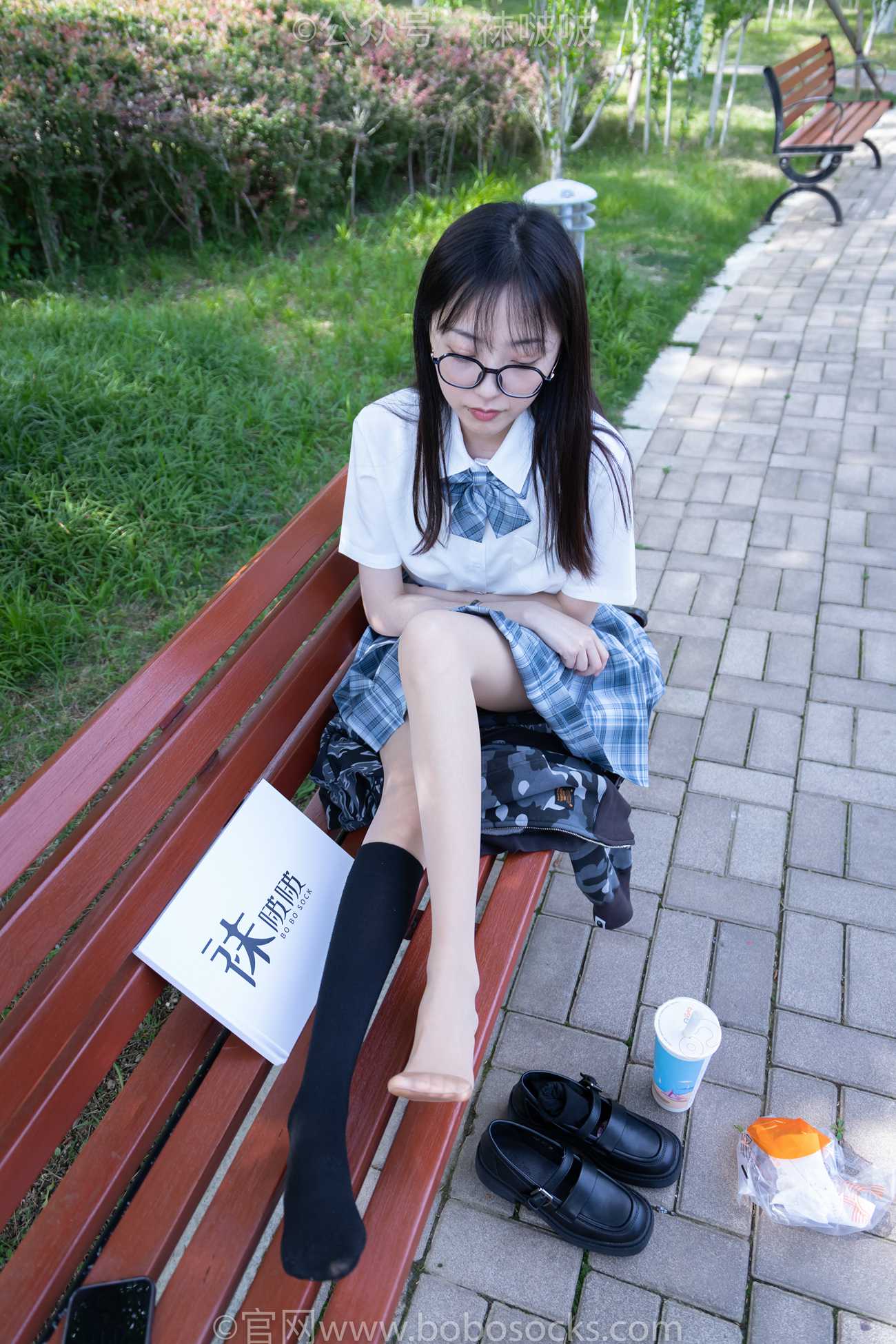 图片[102]-[BoBoSocks袜啵啵]NO.007 稚予-JK制服、皮鞋、黑色中筒棉袜、肉丝[143P] – 速更版-美库