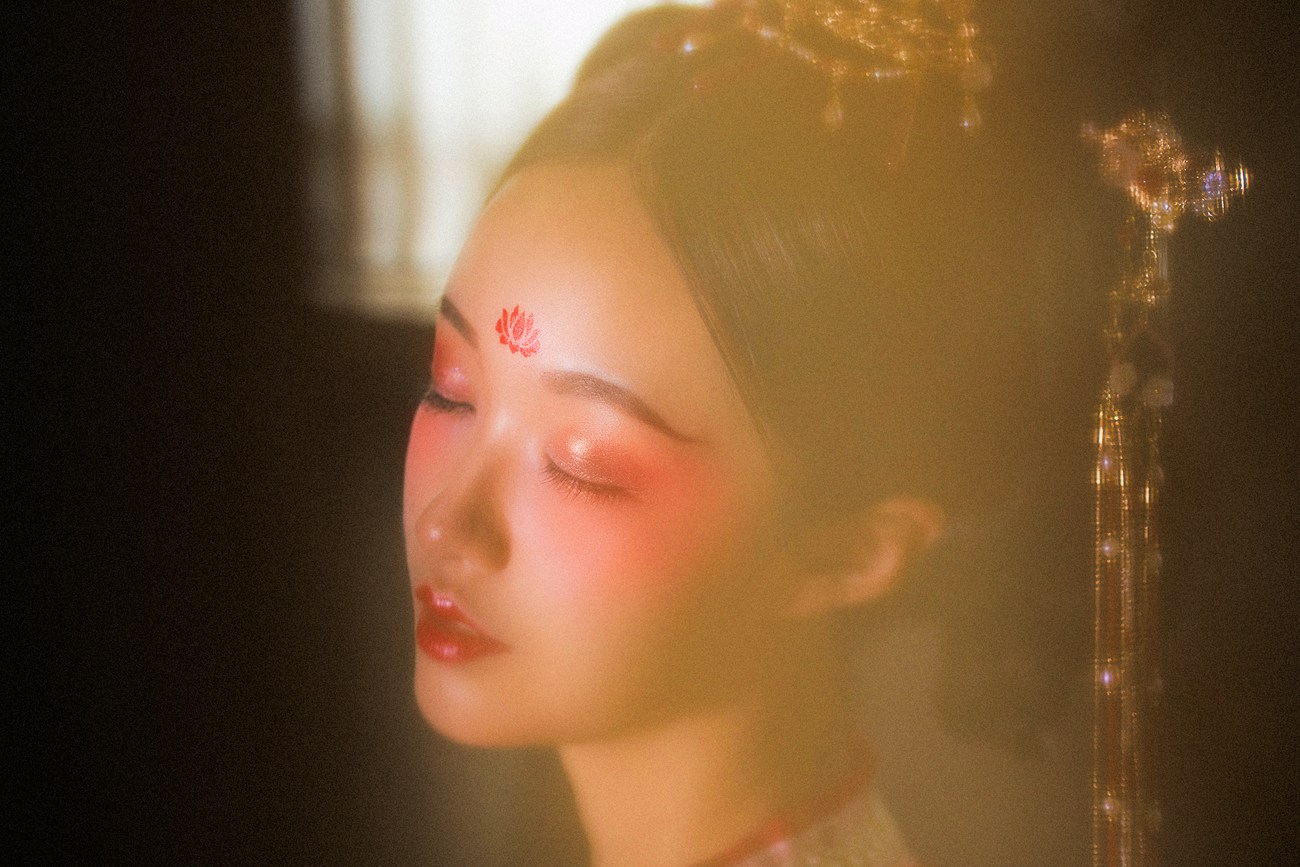 图片[11]-[YITUYU艺图语] 2021.08.23 梦千年 沧霁桔梗 [28P] – 速更版-美库