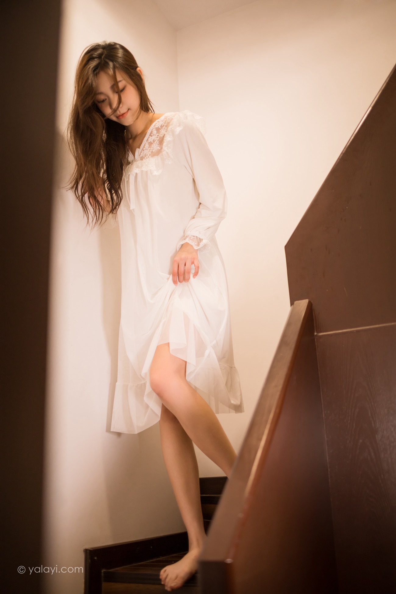 图片[33]-[YALAYI雅拉伊] 2022.03.30 NO.915 阁楼 梓瑶 [46P] – 速更版-美库