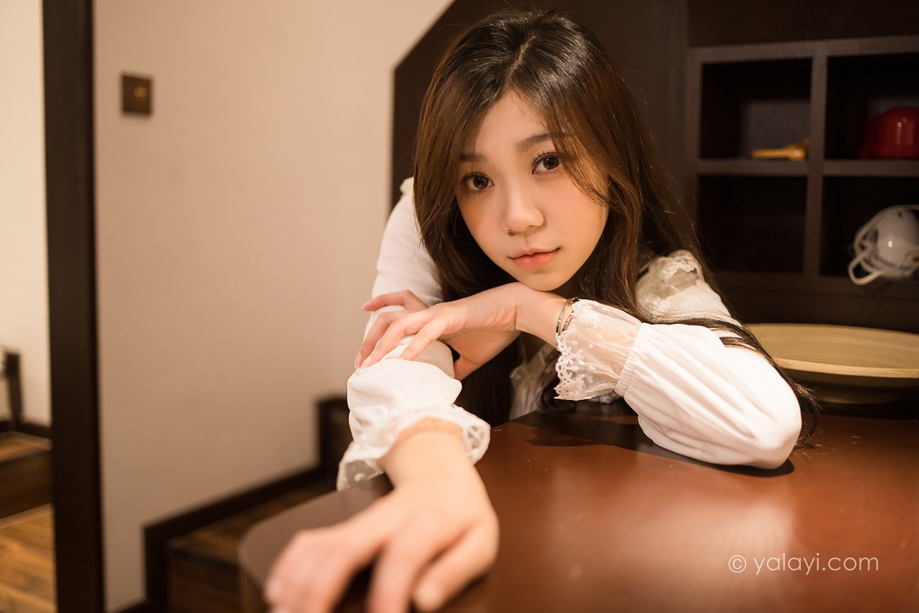 图片[36]-[YALAYI雅拉伊] 2022.03.30 NO.915 阁楼 梓瑶 [46P] – 速更版-美库