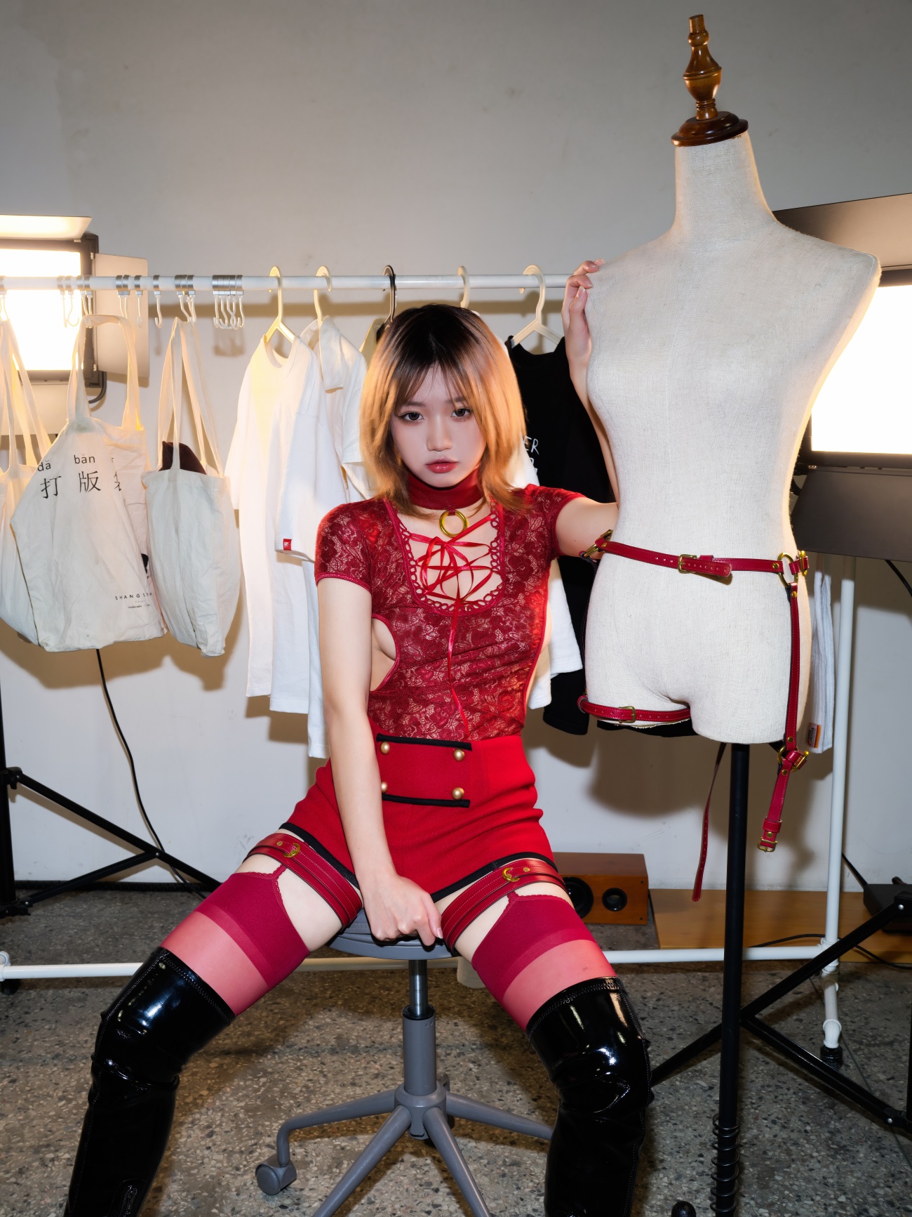 图片[29]-柒柒要乖哦- 红[29P] – 速更版-美库