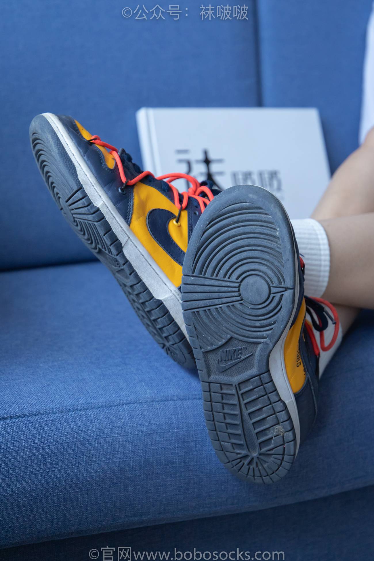 图片[13]-[BoBoSocks袜啵啵]NO.009 果冻-耐克板鞋、白棉袜、裸足[130P] – 速更版-美库