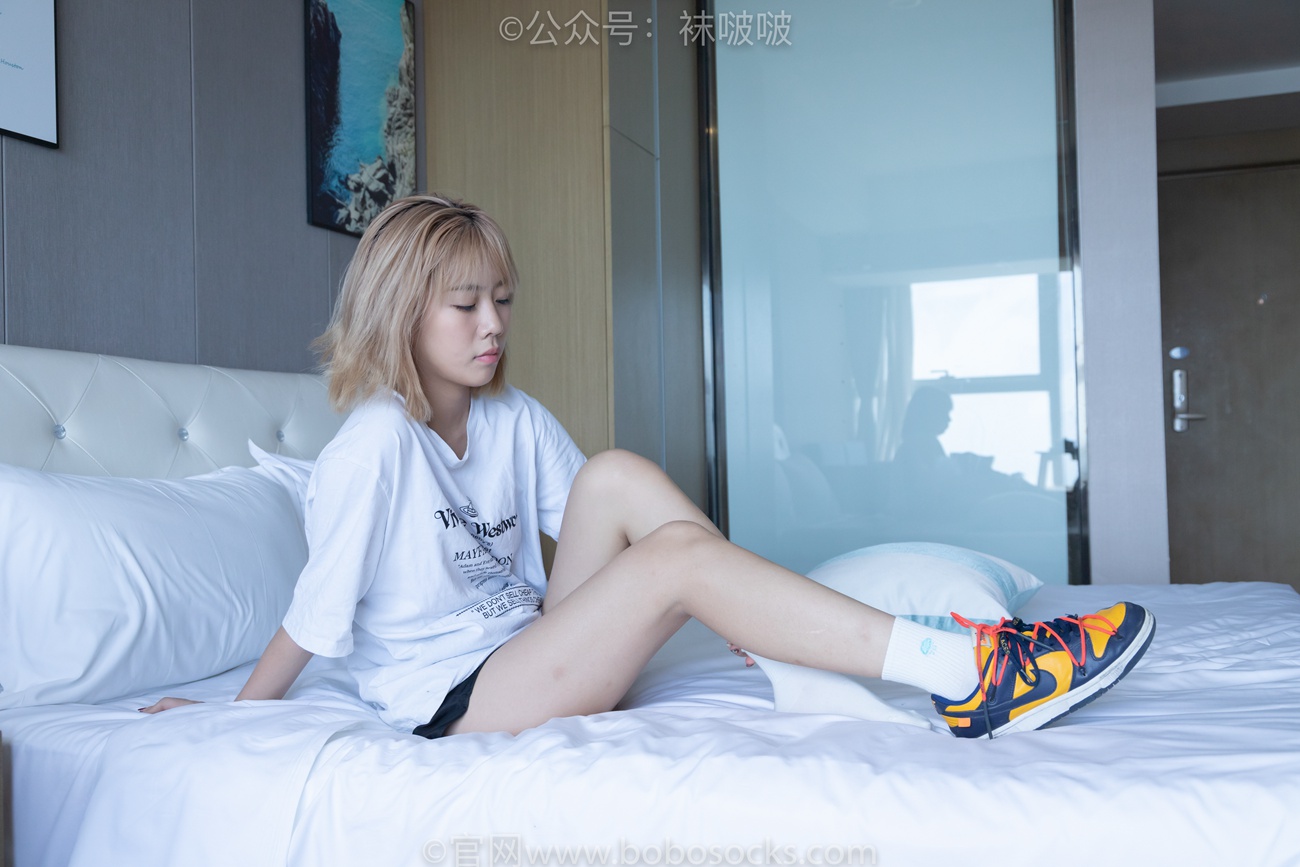 图片[27]-[BoBoSocks袜啵啵]NO.009 果冻-耐克板鞋、白棉袜、裸足[130P] – 速更版-美库