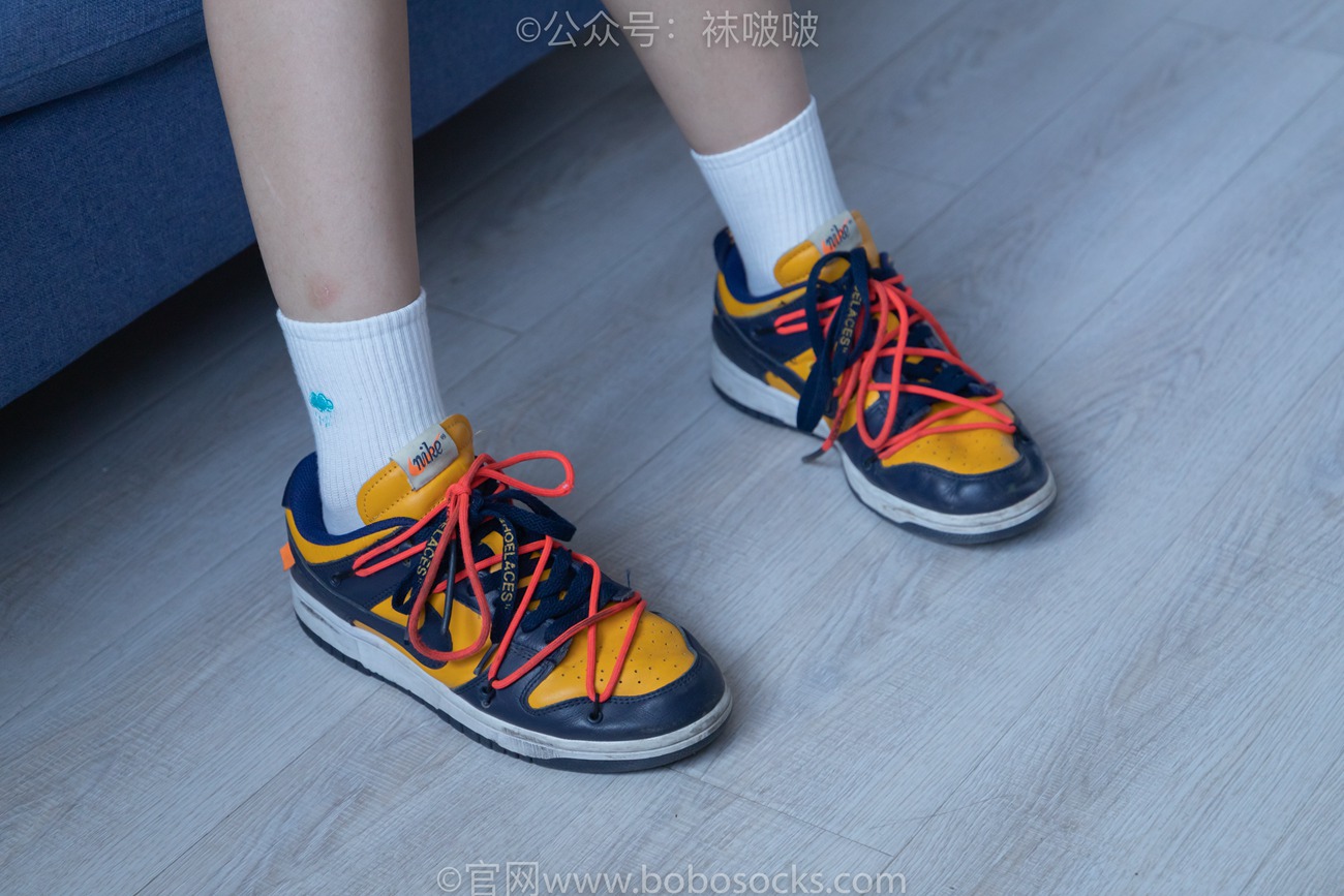 图片[127]-[BoBoSocks袜啵啵]NO.009 果冻-耐克板鞋、白棉袜、裸足[130P] – 速更版-美库