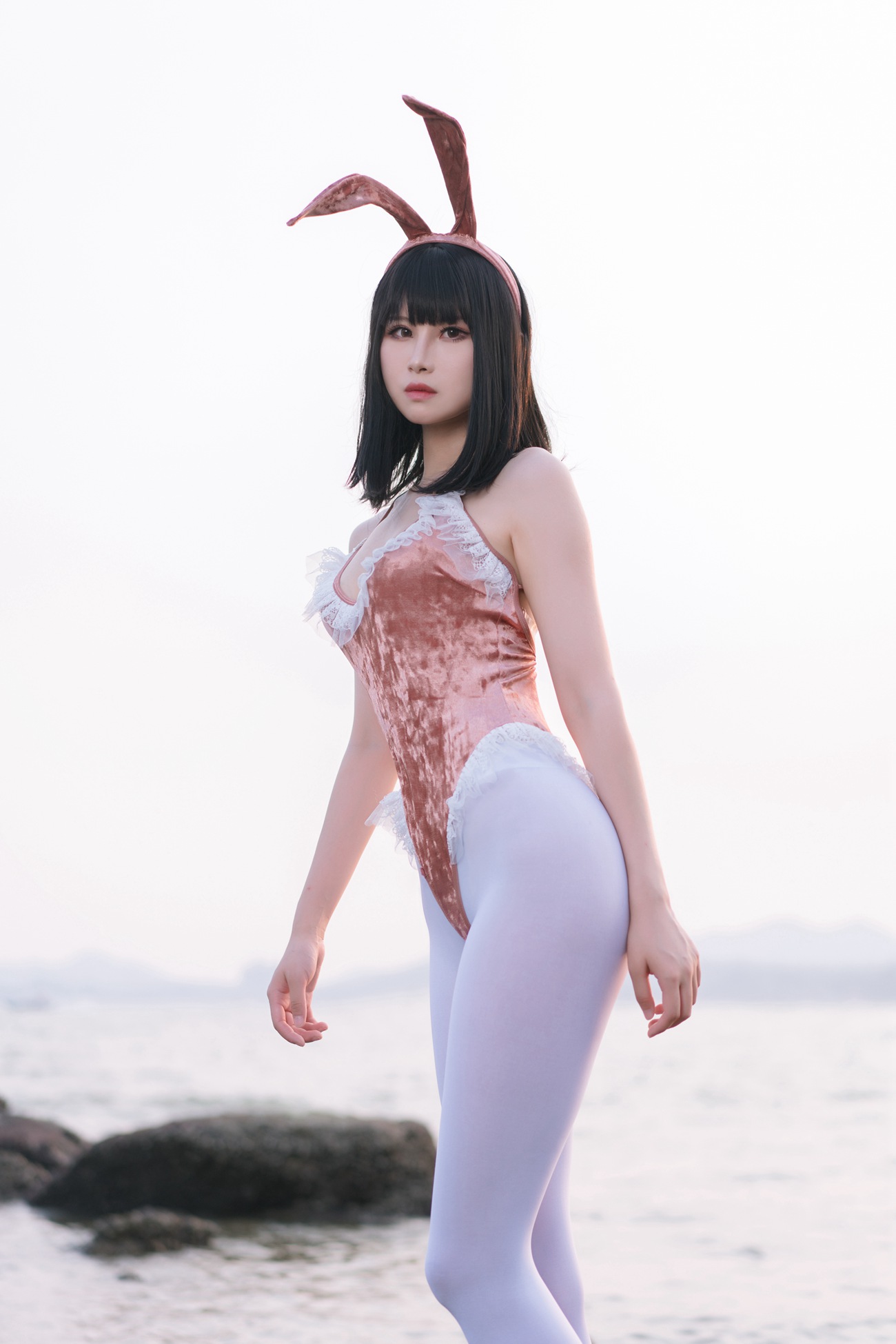 图片[13]-动漫博主田璐璐 – 粉兔 [25P] – 速更版-美库