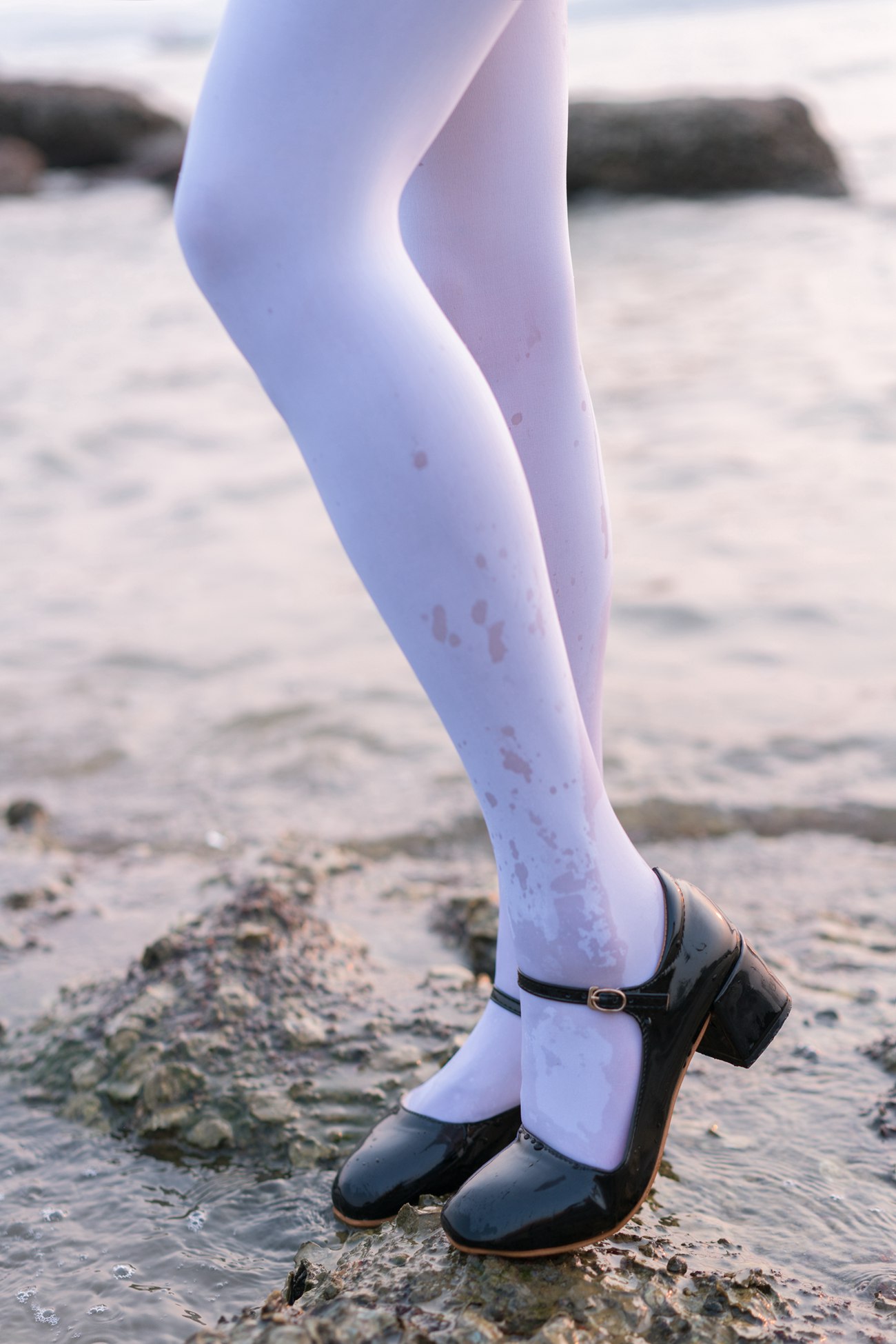 图片[26]-动漫博主田璐璐 – 粉兔 [25P] – 速更版-美库