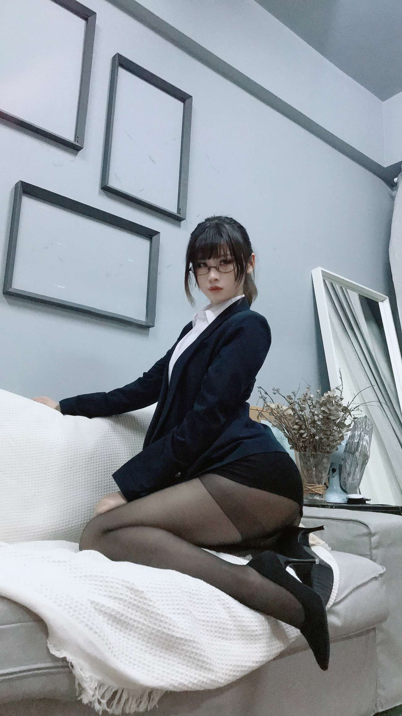 图片[22]-动漫博主田璐璐 – OL本 [33P] – 速更版-美库