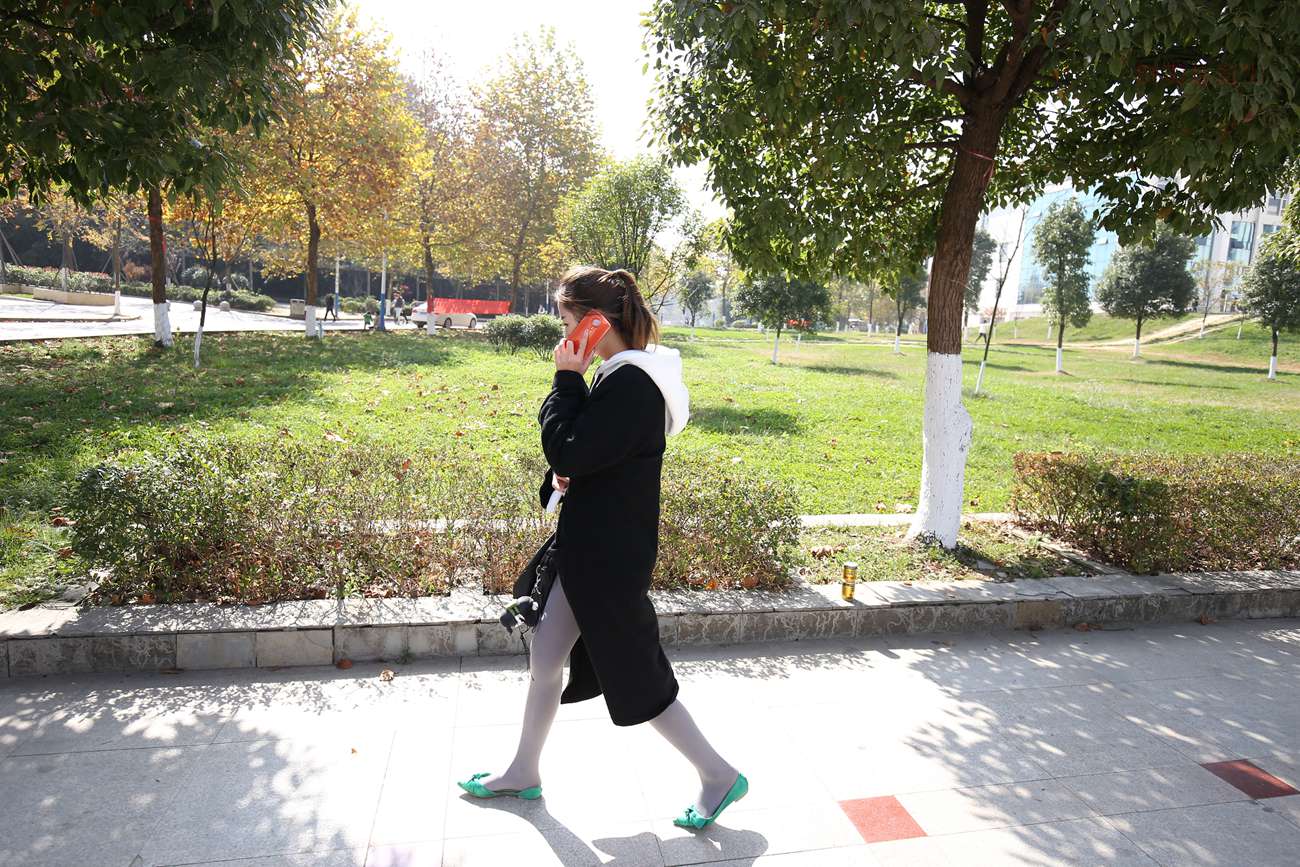 图片[18]-大西瓜爱牙膏-早期作品-Z6-2 模特1 灰丝热 (1) [82P] – 速更版-美库