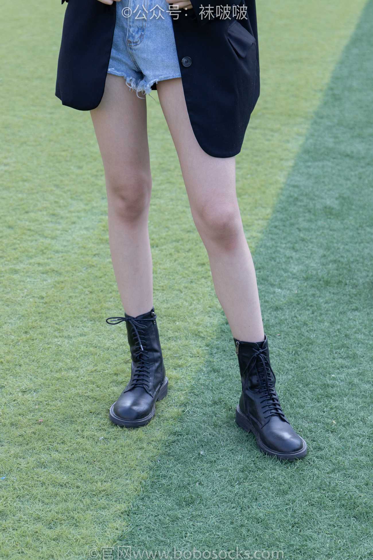 图片[11]-[BoBoSocks袜啵啵]NO.010 小甜豆-马丁靴、白色短棉袜、裸足[117P] – 速更版-美库