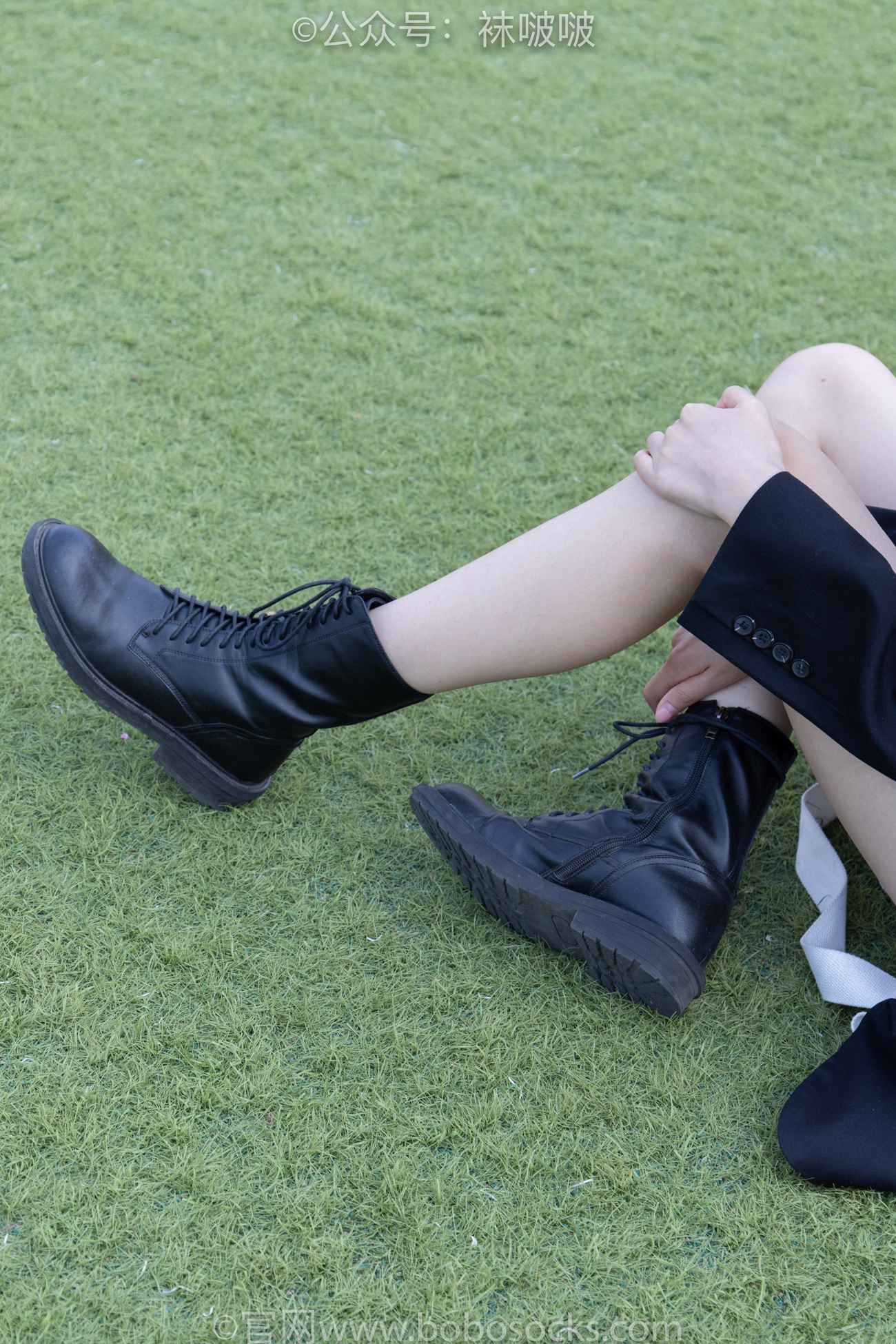 图片[29]-[BoBoSocks袜啵啵]NO.010 小甜豆-马丁靴、白色短棉袜、裸足[117P] – 速更版-美库