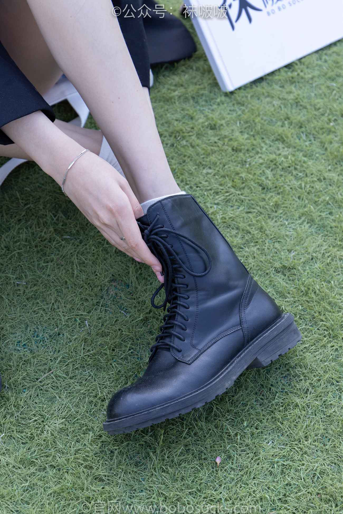 图片[105]-[BoBoSocks袜啵啵]NO.010 小甜豆-马丁靴、白色短棉袜、裸足[117P] – 速更版-美库