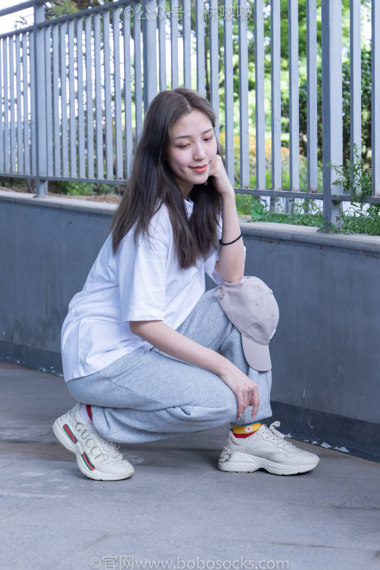 图片[12]-[BoBoSocks袜啵啵]NO.012 泡芙-运动鞋、白棉袜、裸足[132P] – 速更版-美库