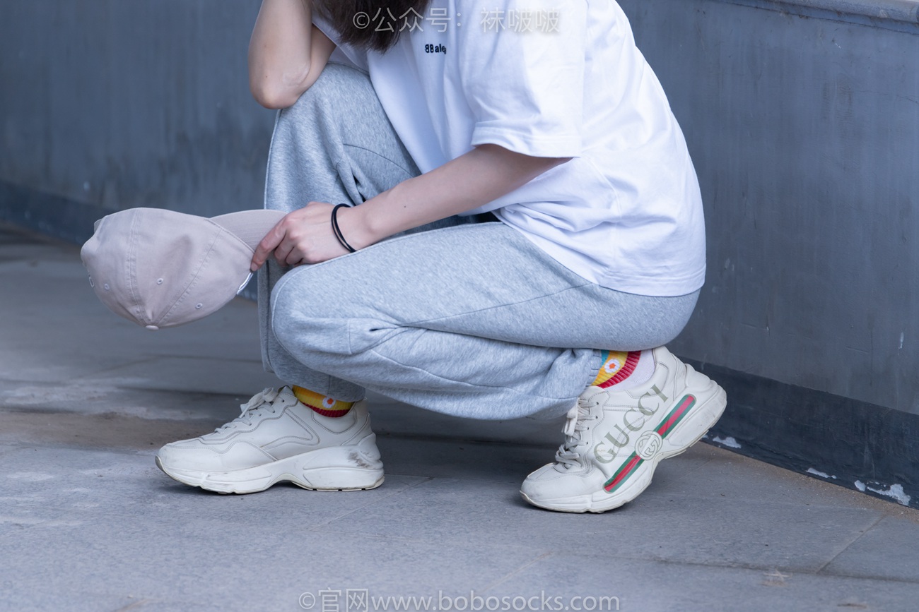 图片[15]-[BoBoSocks袜啵啵]NO.012 泡芙-运动鞋、白棉袜、裸足[132P] – 速更版-美库