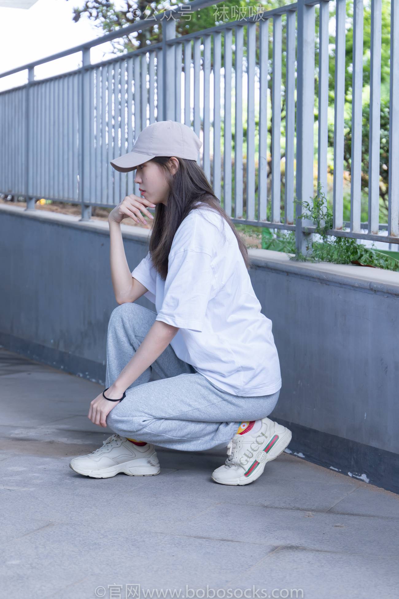 图片[16]-[BoBoSocks袜啵啵]NO.012 泡芙-运动鞋、白棉袜、裸足[132P] – 速更版-美库