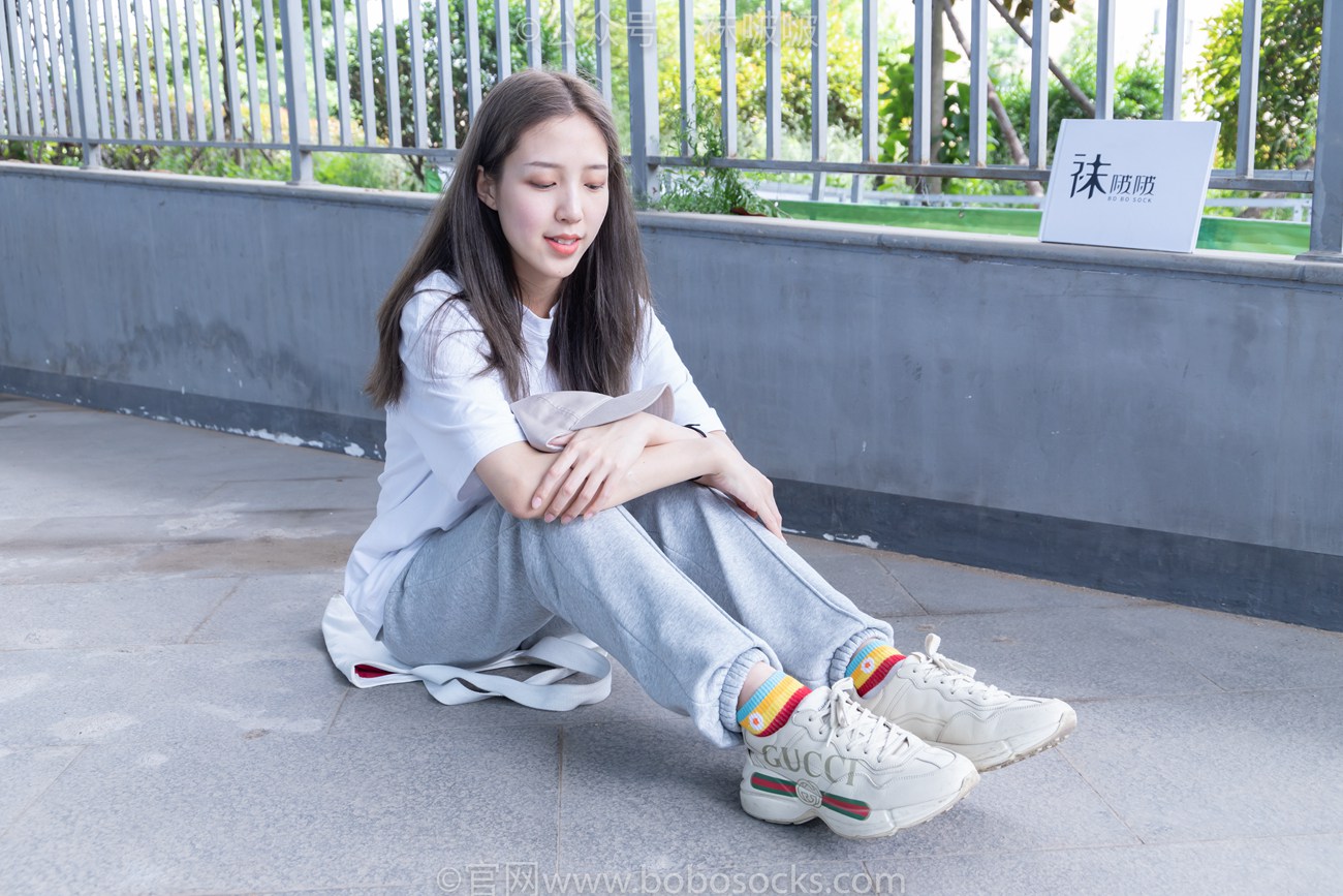 图片[31]-[BoBoSocks袜啵啵]NO.012 泡芙-运动鞋、白棉袜、裸足[132P] – 速更版-美库