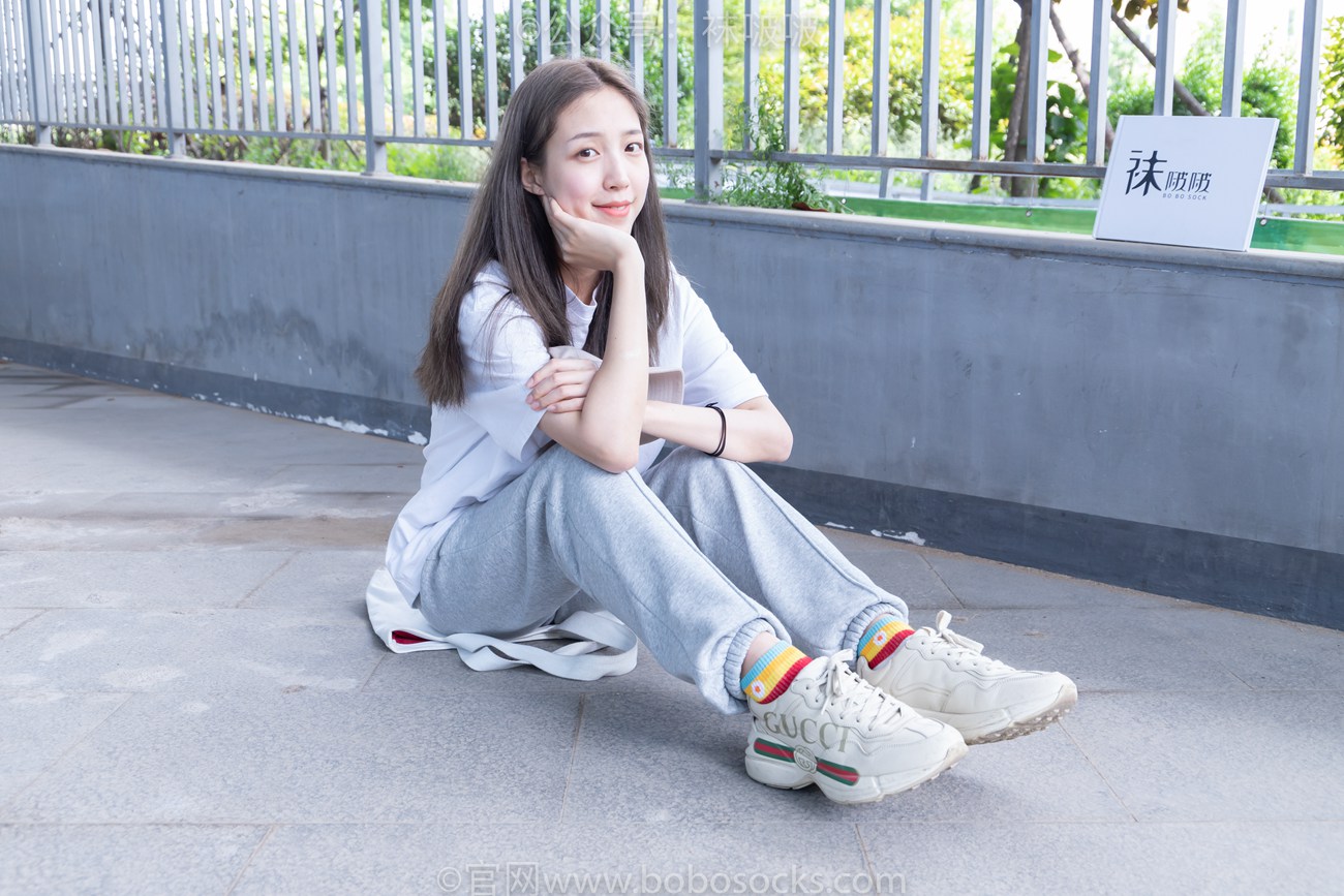 图片[33]-[BoBoSocks袜啵啵]NO.012 泡芙-运动鞋、白棉袜、裸足[132P] – 速更版-美库