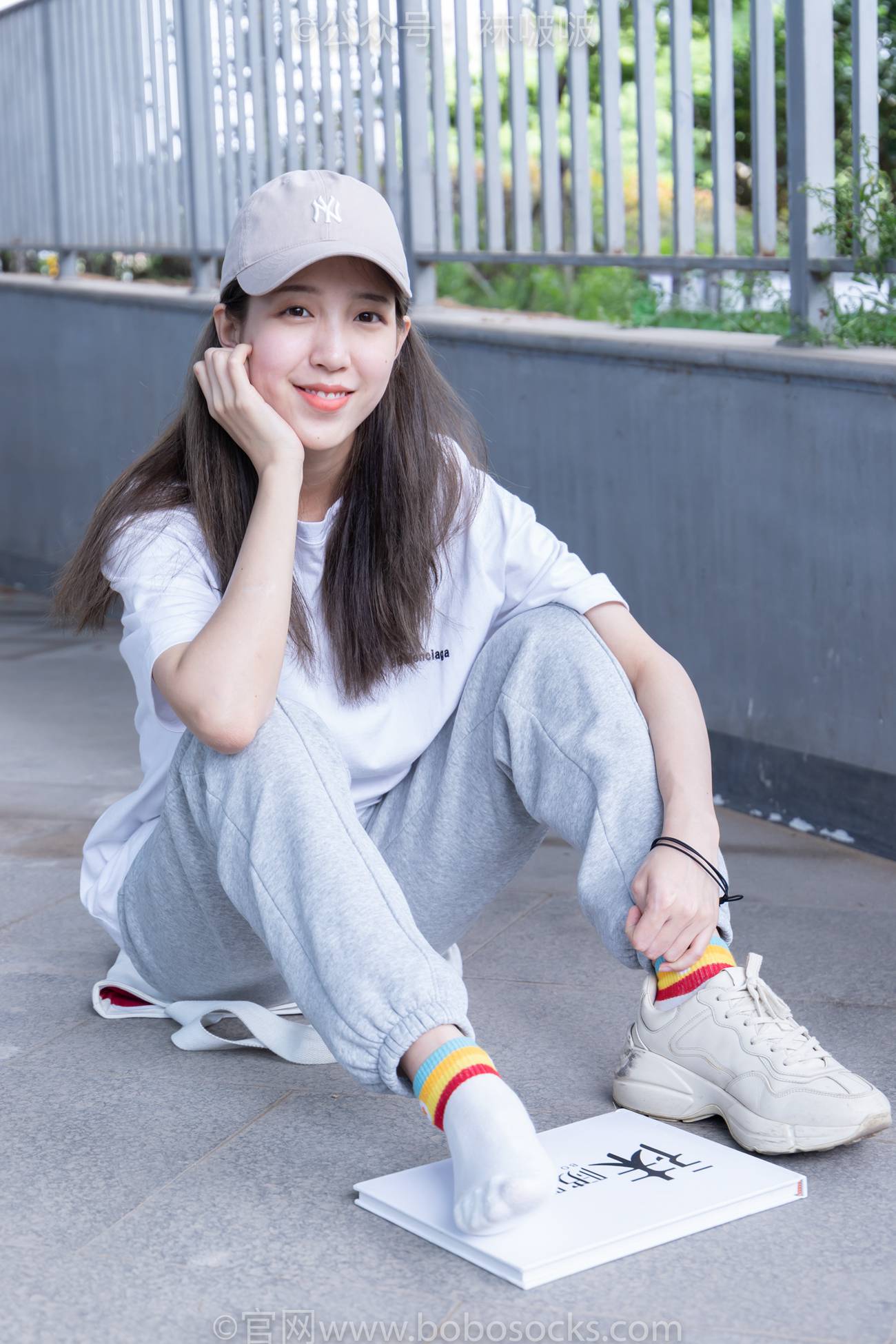 图片[45]-[BoBoSocks袜啵啵]NO.012 泡芙-运动鞋、白棉袜、裸足[132P] – 速更版-美库