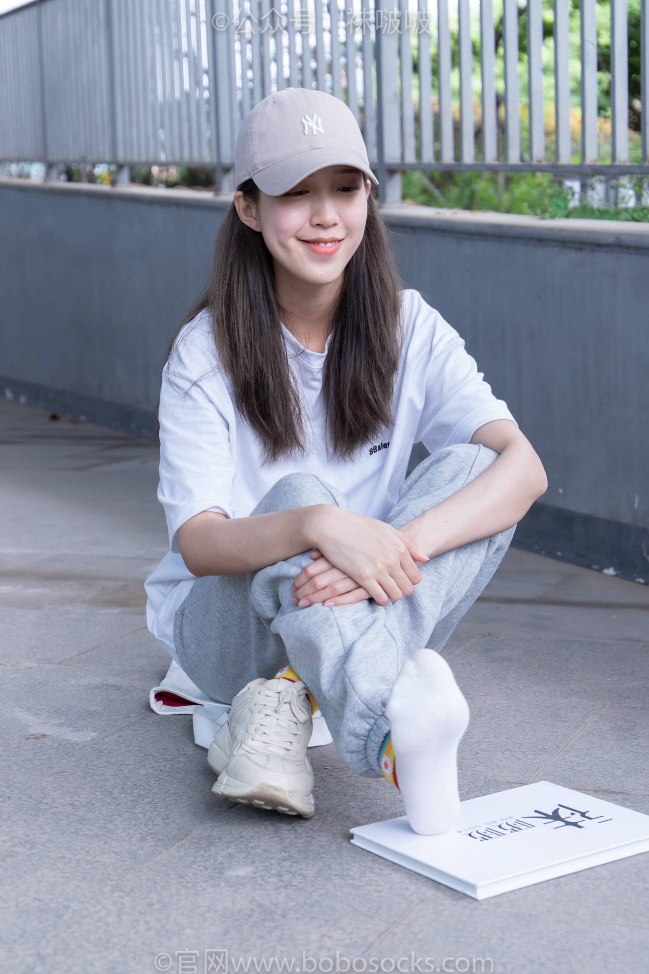 图片[57]-[BoBoSocks袜啵啵]NO.012 泡芙-运动鞋、白棉袜、裸足[132P] – 速更版-美库