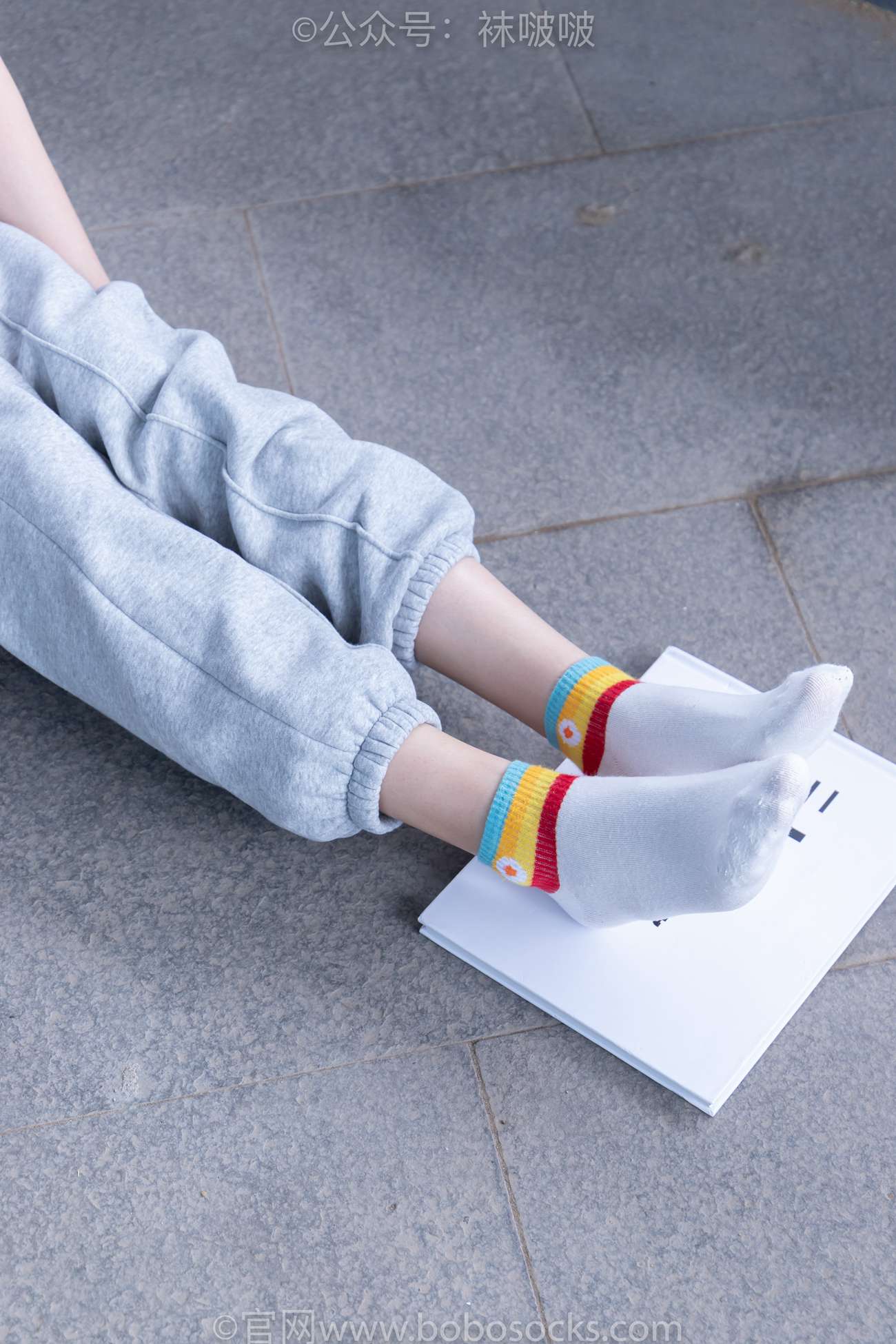 图片[72]-[BoBoSocks袜啵啵]NO.012 泡芙-运动鞋、白棉袜、裸足[132P] – 速更版-美库