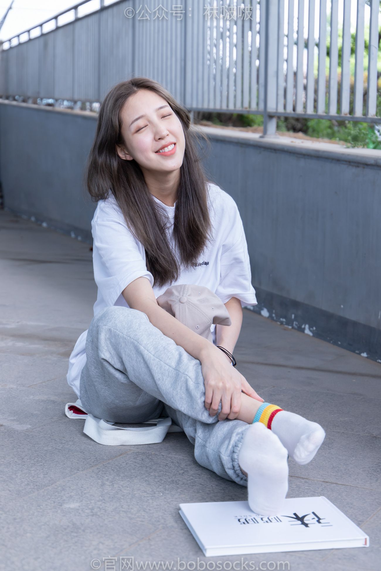 图片[76]-[BoBoSocks袜啵啵]NO.012 泡芙-运动鞋、白棉袜、裸足[132P] – 速更版-美库