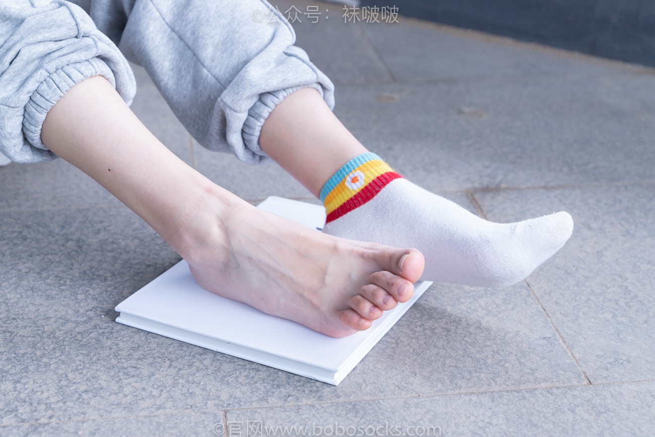 图片[89]-[BoBoSocks袜啵啵]NO.012 泡芙-运动鞋、白棉袜、裸足[132P] – 速更版-美库