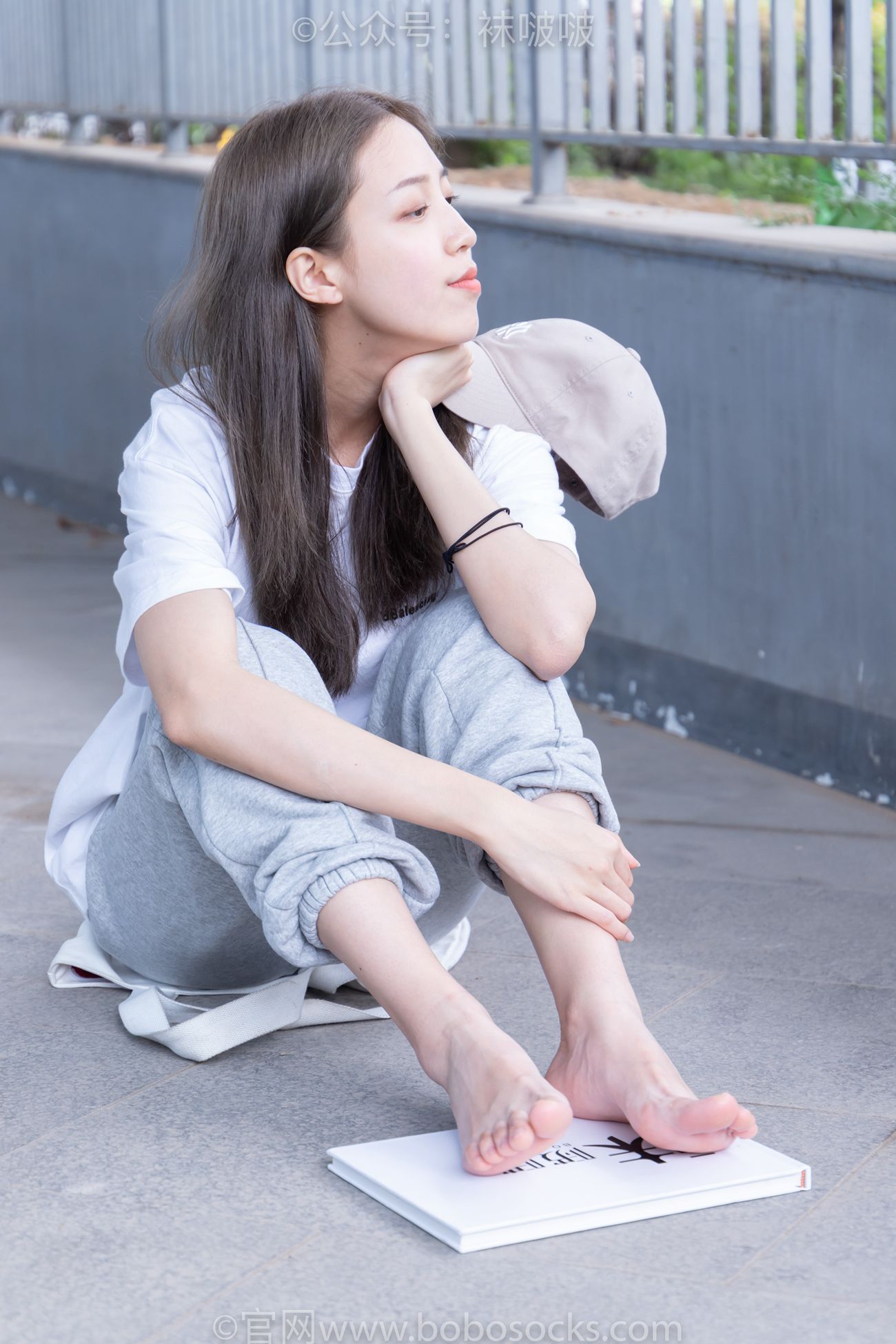 图片[117]-[BoBoSocks袜啵啵]NO.012 泡芙-运动鞋、白棉袜、裸足[132P] – 速更版-美库