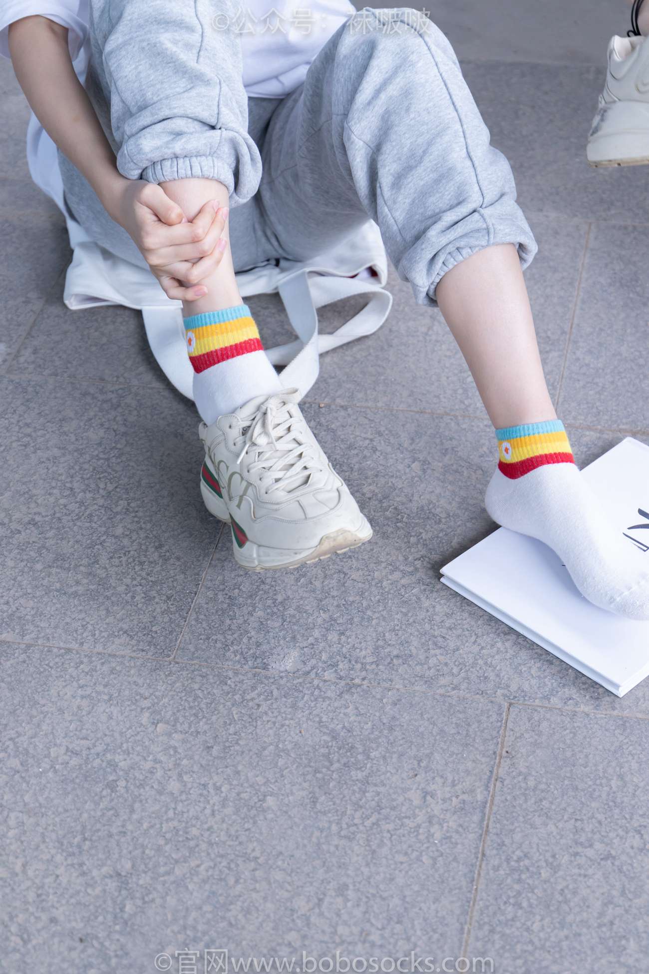图片[124]-[BoBoSocks袜啵啵]NO.012 泡芙-运动鞋、白棉袜、裸足[132P] – 速更版-美库