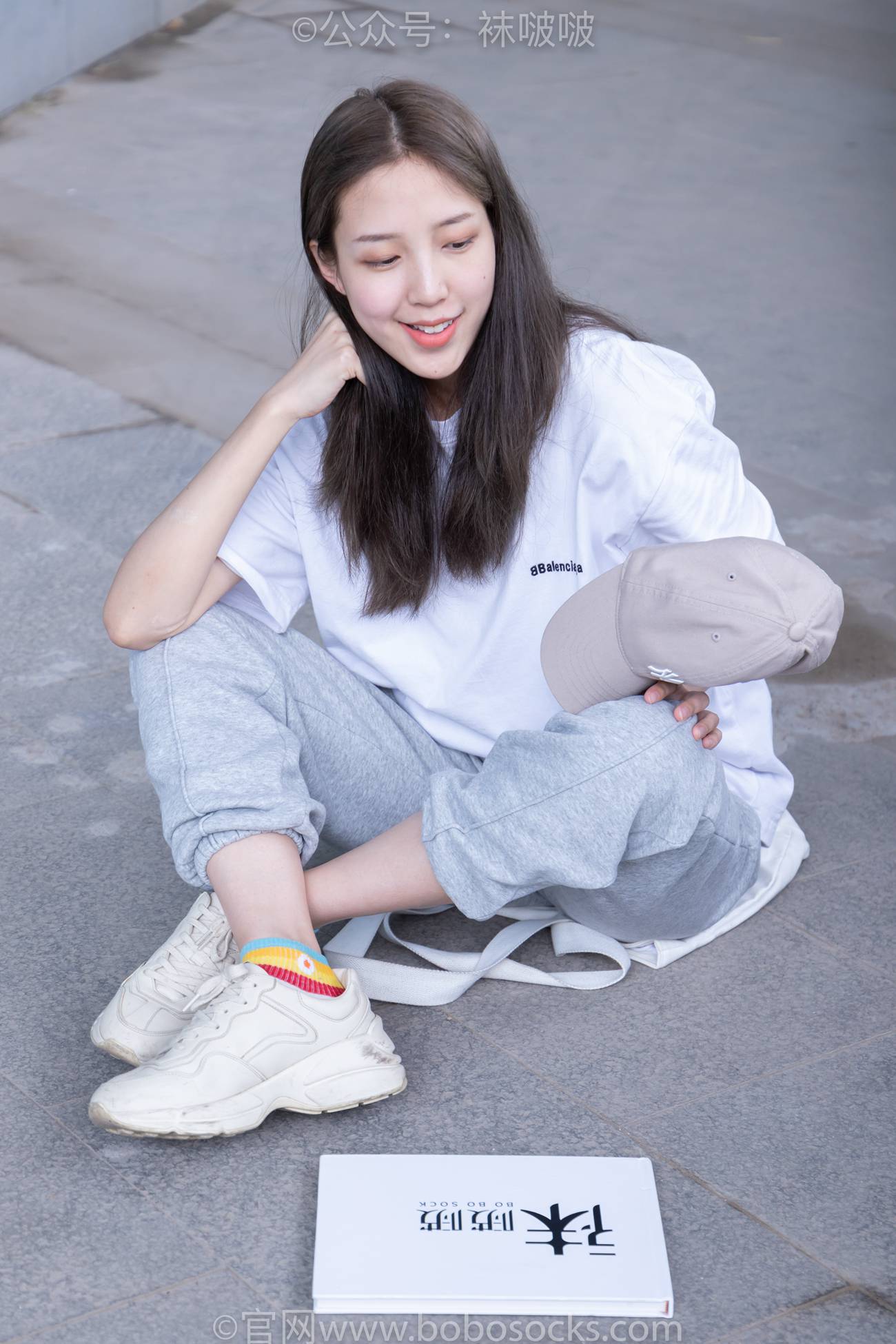 图片[129]-[BoBoSocks袜啵啵]NO.012 泡芙-运动鞋、白棉袜、裸足[132P] – 速更版-美库