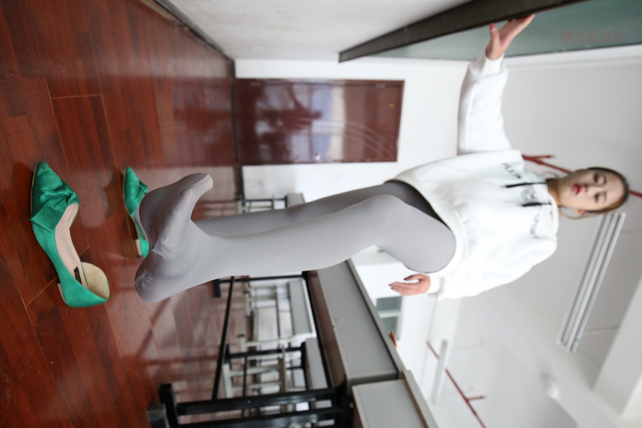 图片[10]-大西瓜爱牙膏-早期作品-Z6-2 模特1 灰丝热 (5) [86P] – 速更版-美库