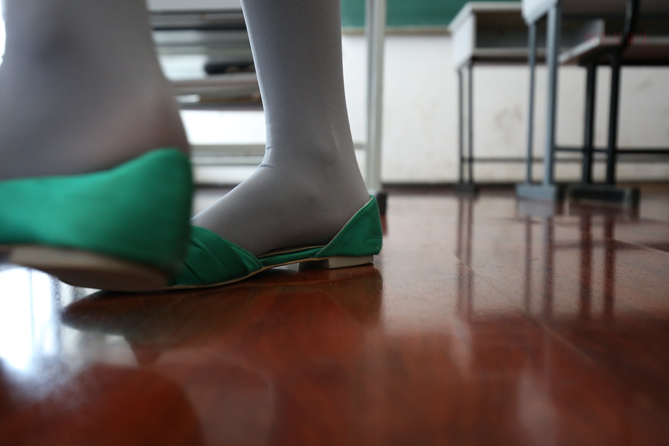 图片[22]-大西瓜爱牙膏-早期作品-Z6-2 模特1 灰丝热 (6) [142P] – 速更版-美库