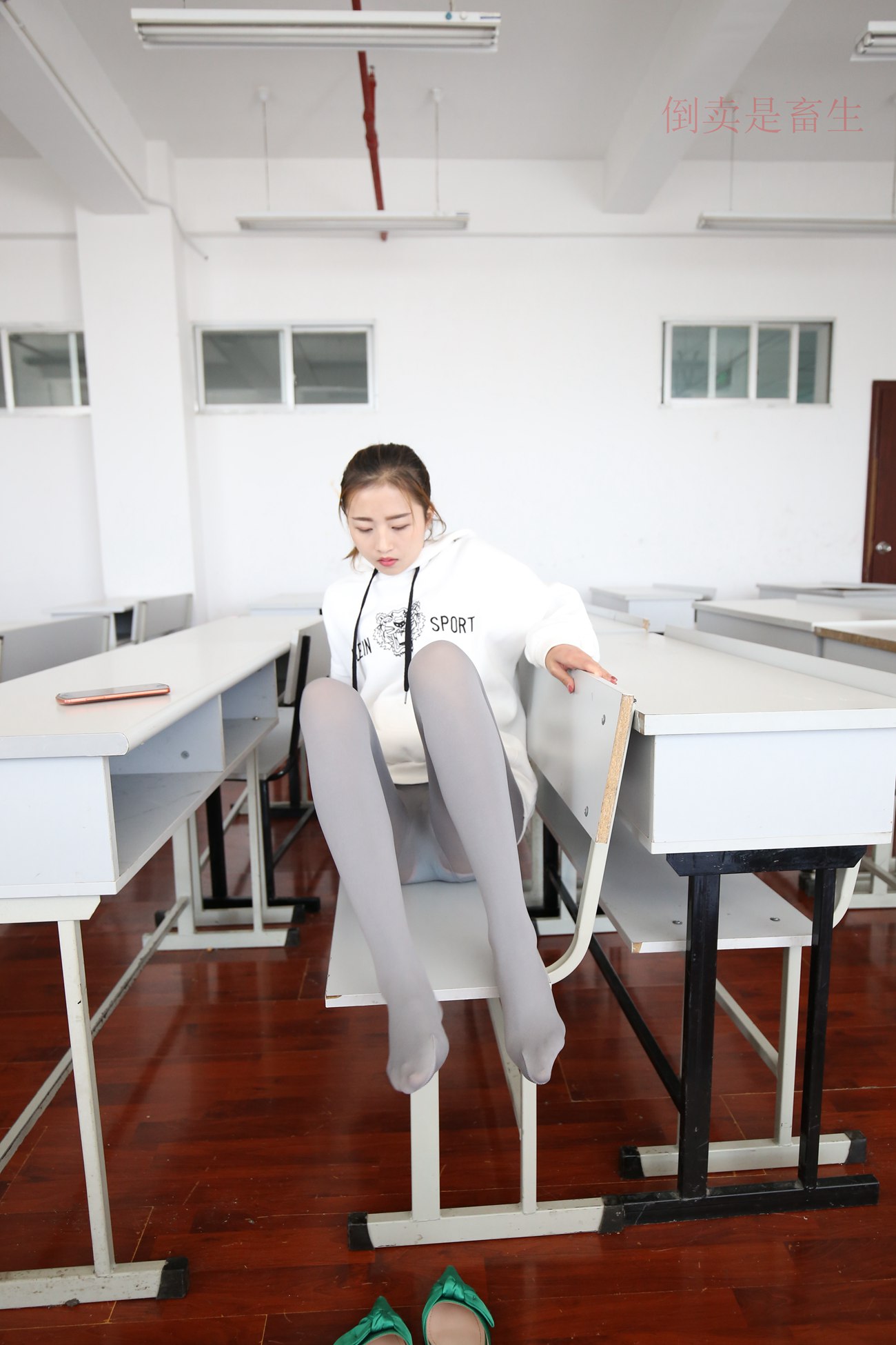 图片[63]-大西瓜爱牙膏-早期作品-Z6-2 模特1 灰丝热 (5) [86P] – 速更版-美库