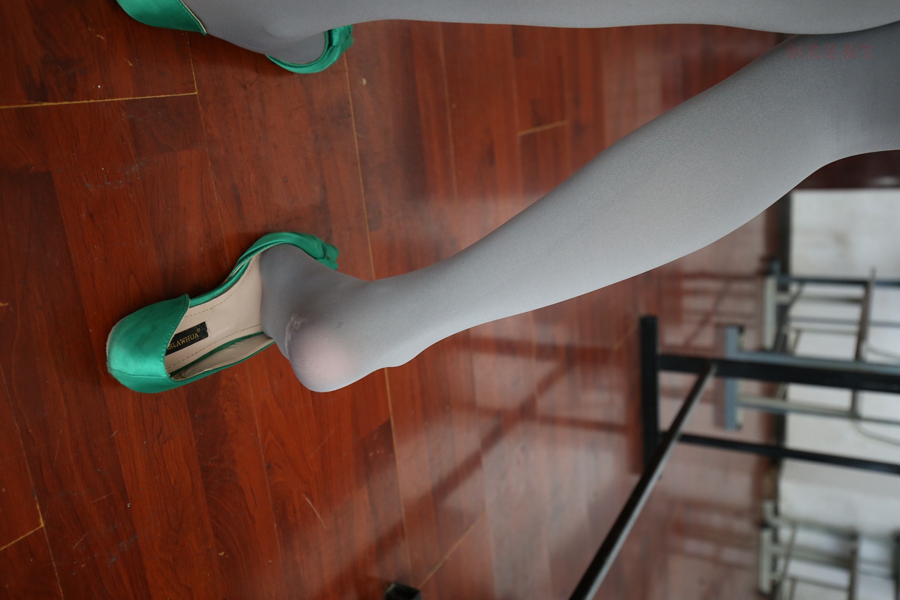 图片[146]-大西瓜爱牙膏-早期作品-Z6-2 模特1 灰丝热 (4) [166P] – 速更版-美库