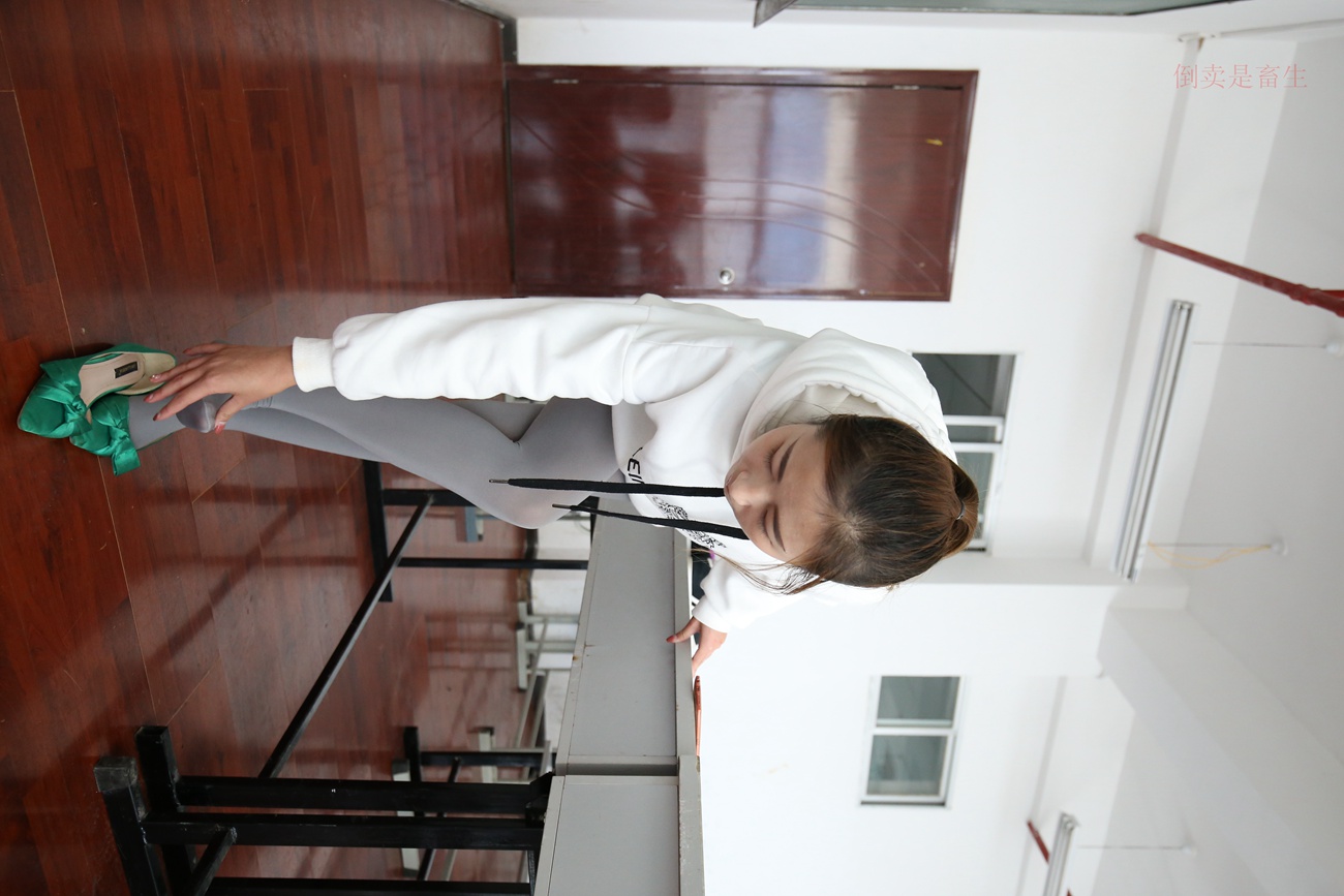 图片[154]-大西瓜爱牙膏-早期作品-Z6-2 模特1 灰丝热 (4) [166P] – 速更版-美库