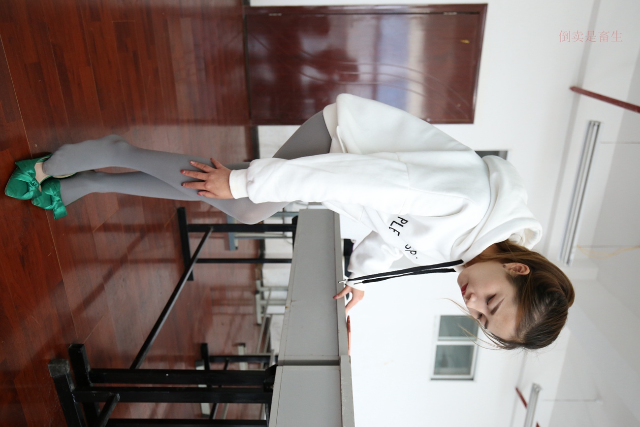 图片[155]-大西瓜爱牙膏-早期作品-Z6-2 模特1 灰丝热 (4) [166P] – 速更版-美库