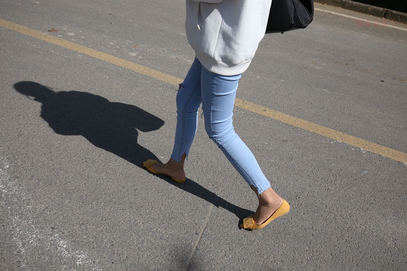 图片[24]-大西瓜爱牙膏-早期作品-Z6-3 模特1 9牛仔短丝 (2)[137P] – 速更版-美库