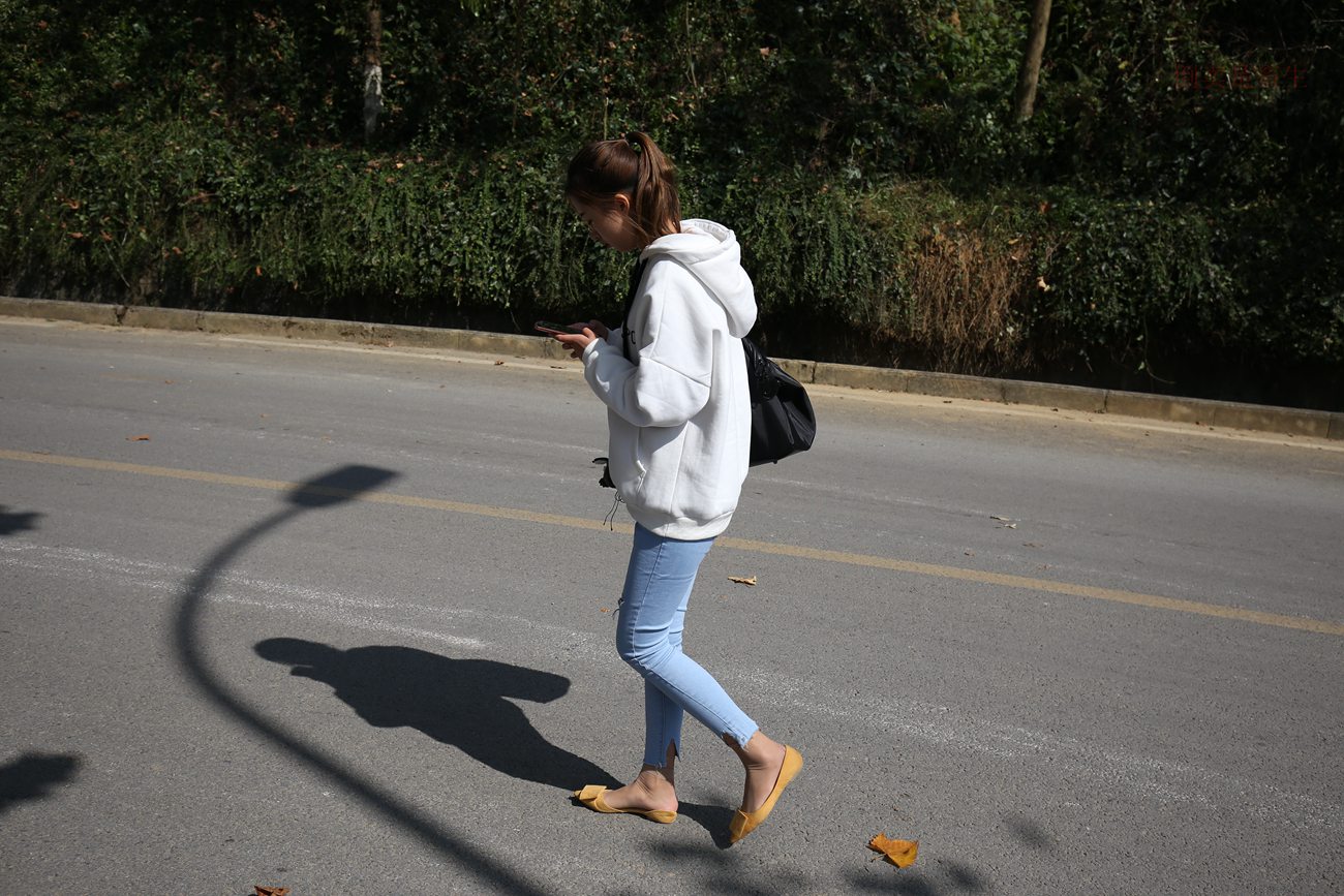 图片[26]-大西瓜爱牙膏-早期作品-Z6-3 模特1 9牛仔短丝 (2)[137P] – 速更版-美库