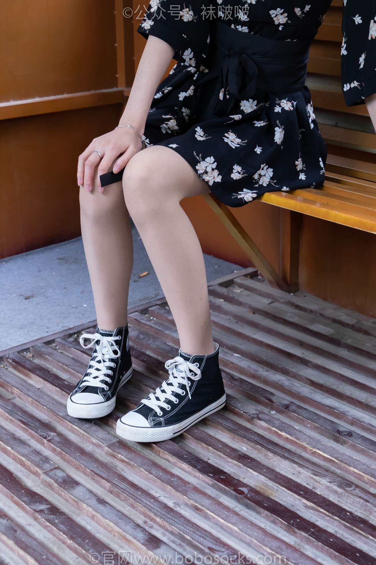 图片[17]-[BoBoSocks袜啵啵]NO.013 小甜豆-匡威帆布鞋、浅灰色短棉袜、肉丝[132P] – 速更版-美库