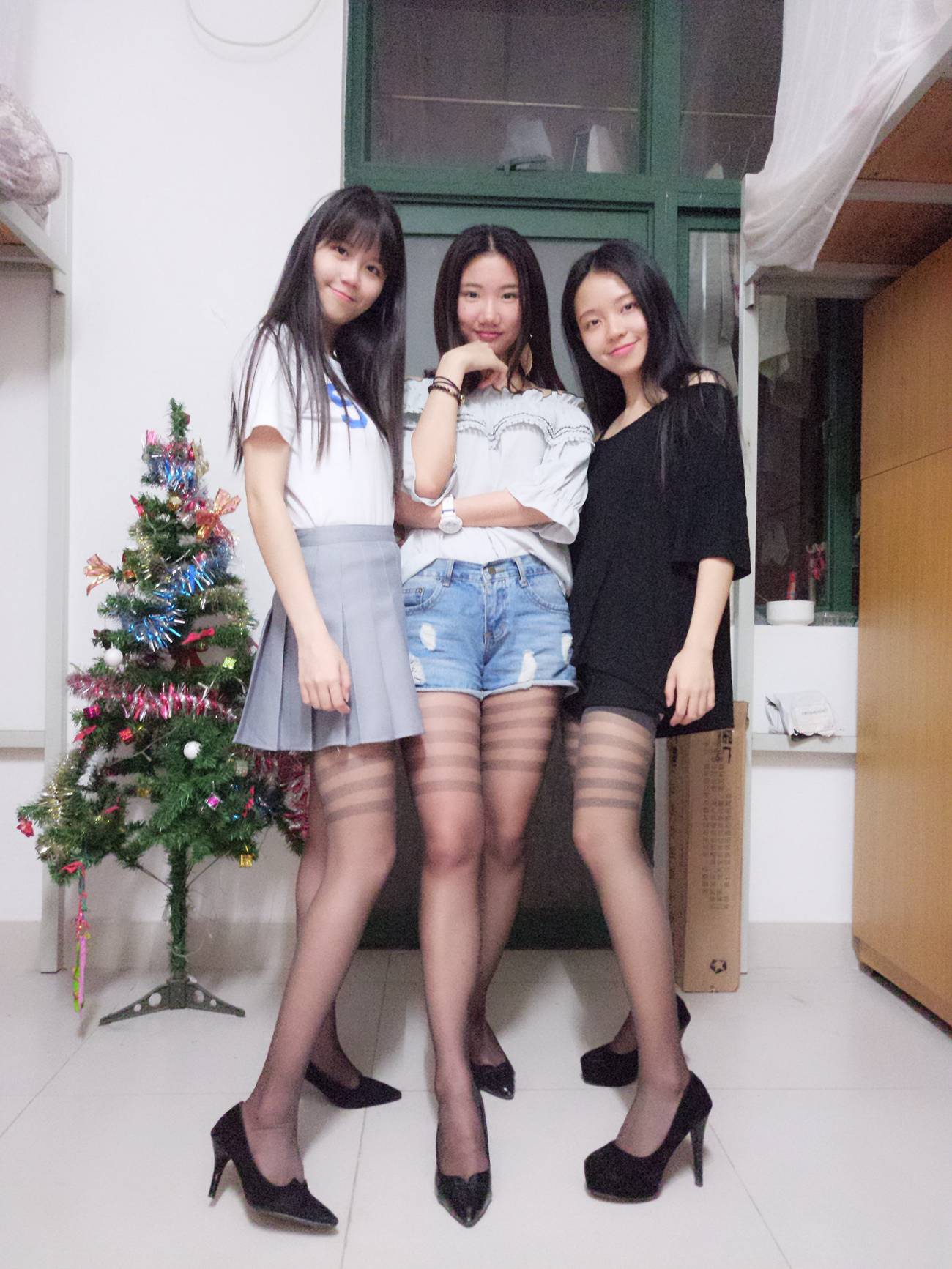 图片[48]-学妹校园寝室短丝系列017期 静静[60P] – 速更版-美库