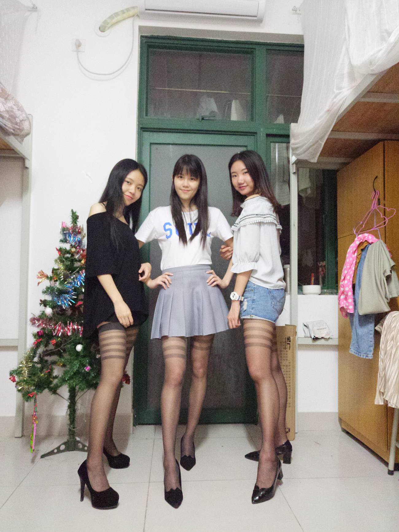 图片[52]-学妹校园寝室短丝系列017期 静静[60P] – 速更版-美库