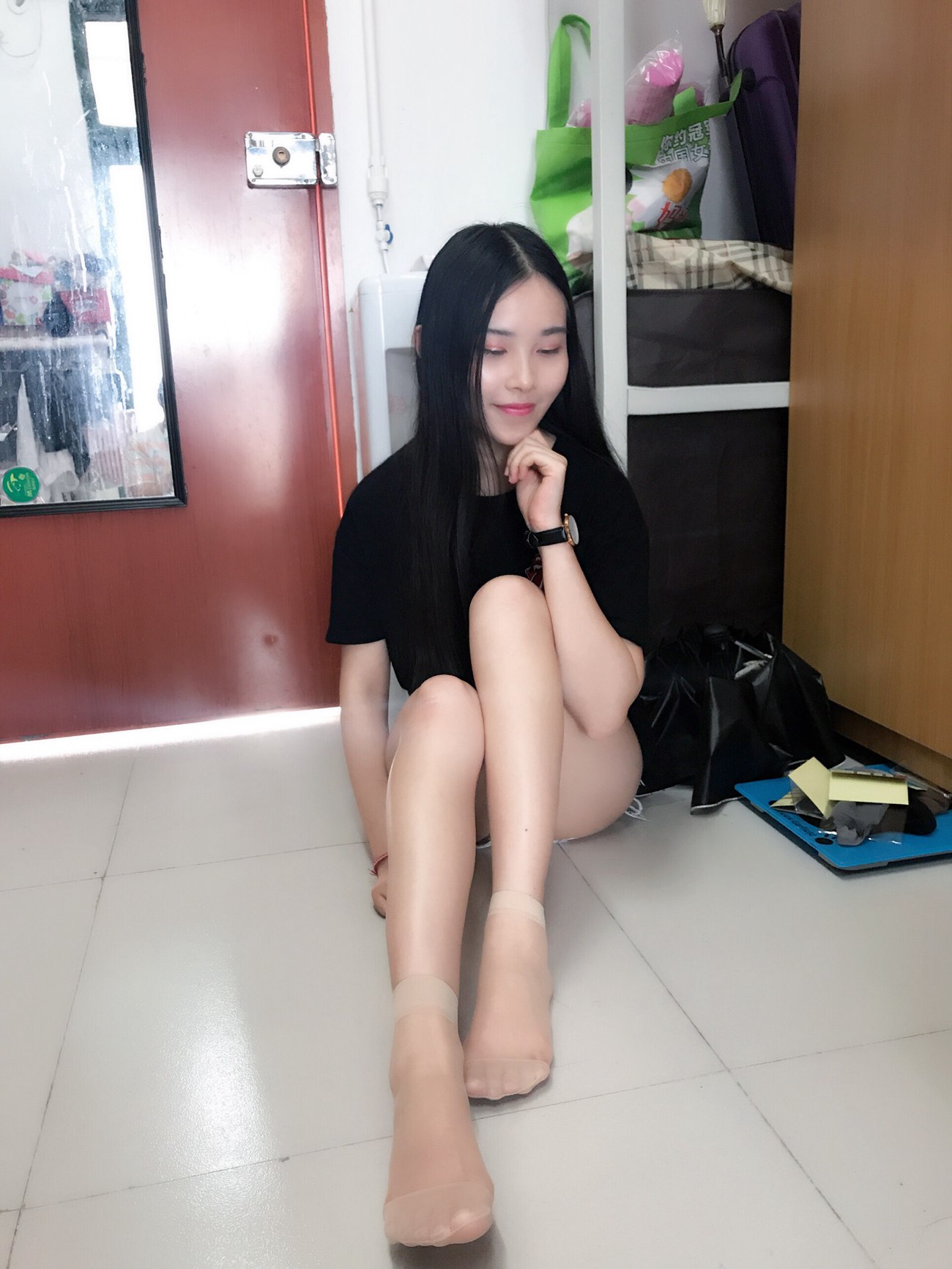 图片[61]-学妹校园寝室短丝系列017期 静静[60P] – 速更版-美库