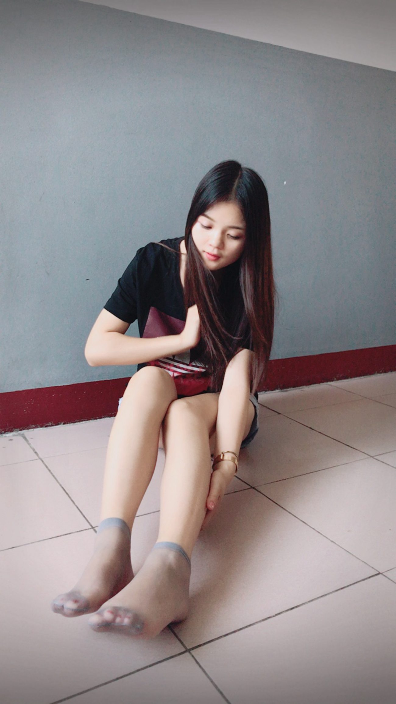 图片[28]-学妹校园寝室短丝系列018期 李欢[112P] – 速更版-美库